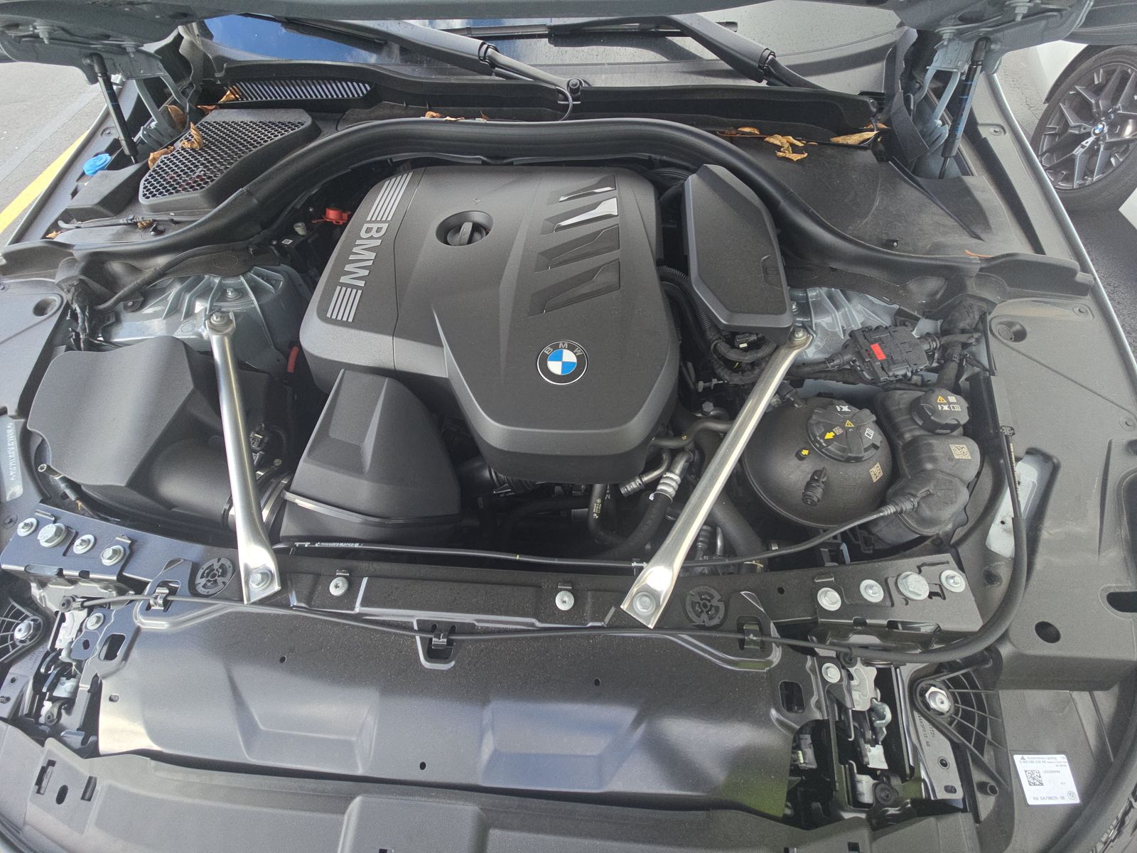 2025 BMW 5 Series 530i RWD