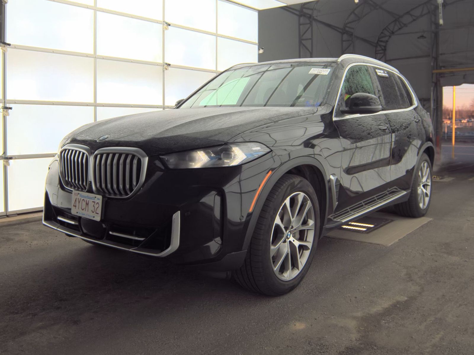2025 BMW X5 xDrive40i AWD