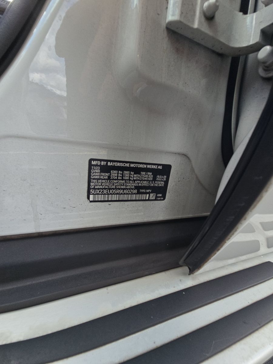 2024 BMW X5 xDrive40i AWD