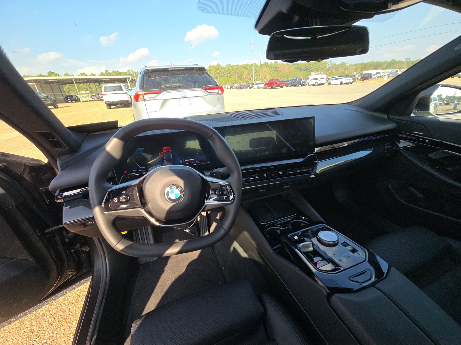 2025 BMW 5 Series 530i RWD