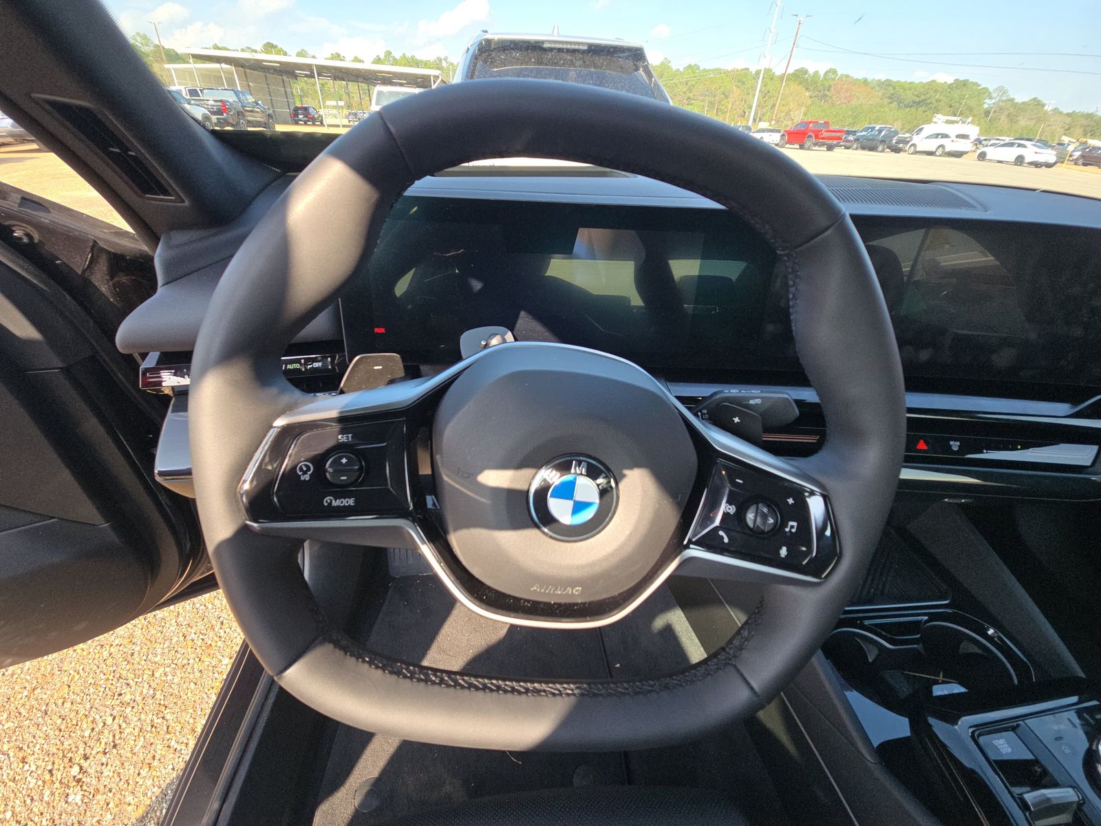 2025 BMW 5 Series 530i RWD