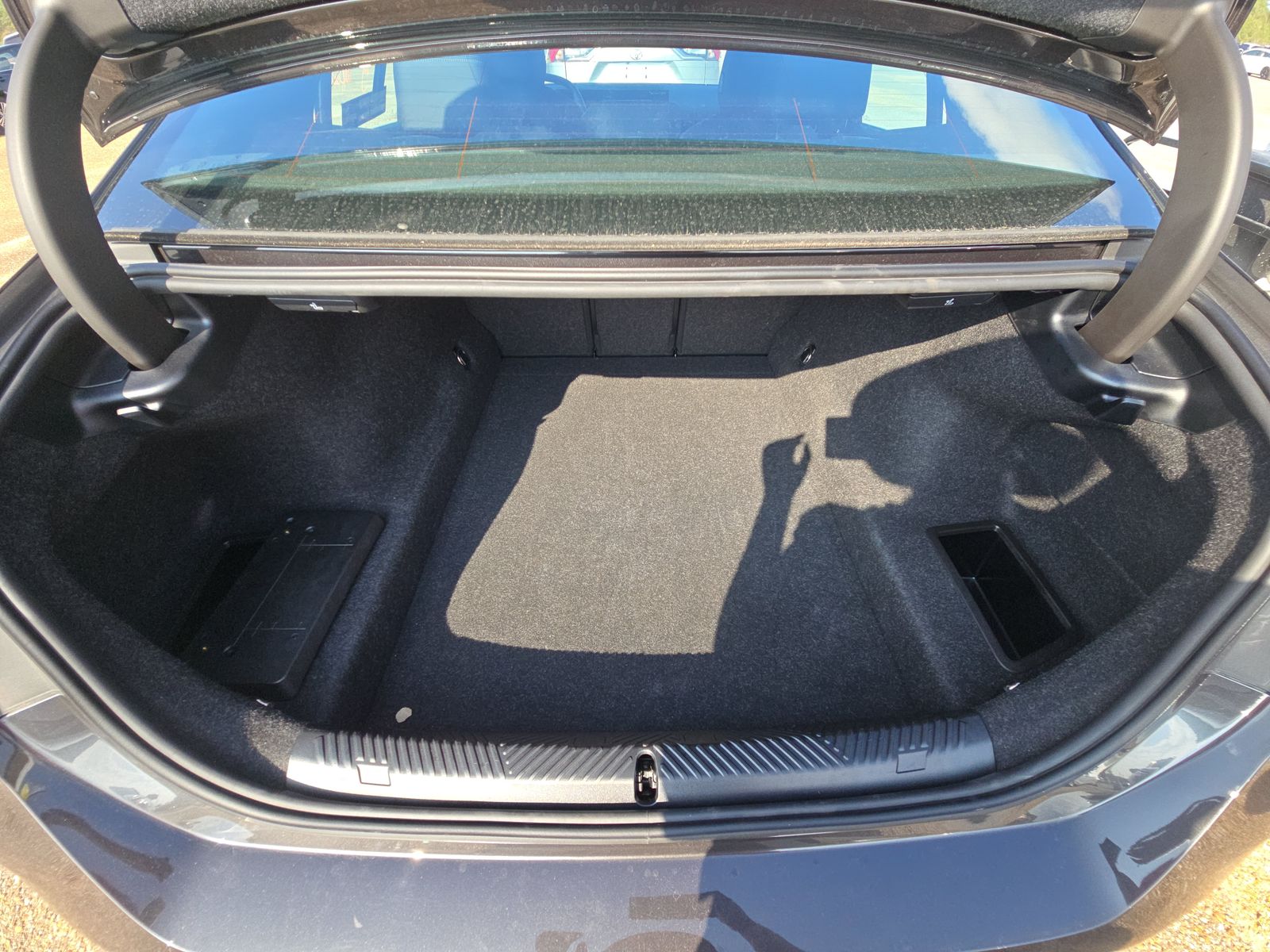 2025 BMW 5 Series 530i RWD