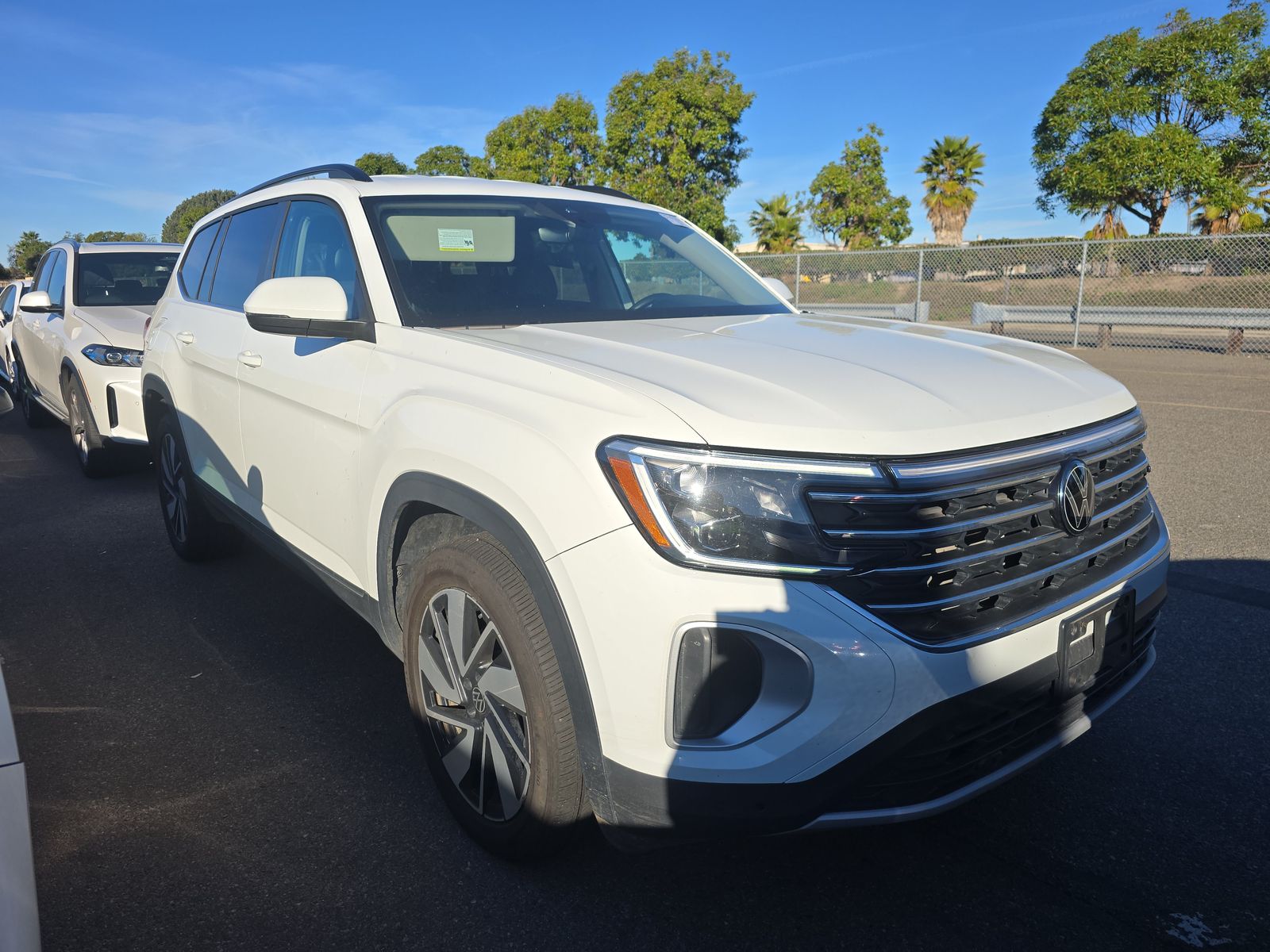 2024 Volkswagen Atlas 2.0T SE AWD