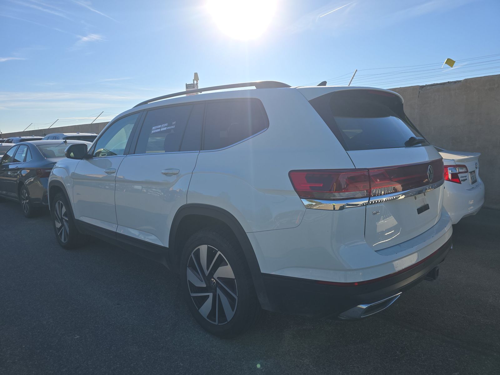 2024 Volkswagen Atlas 2.0T SE AWD