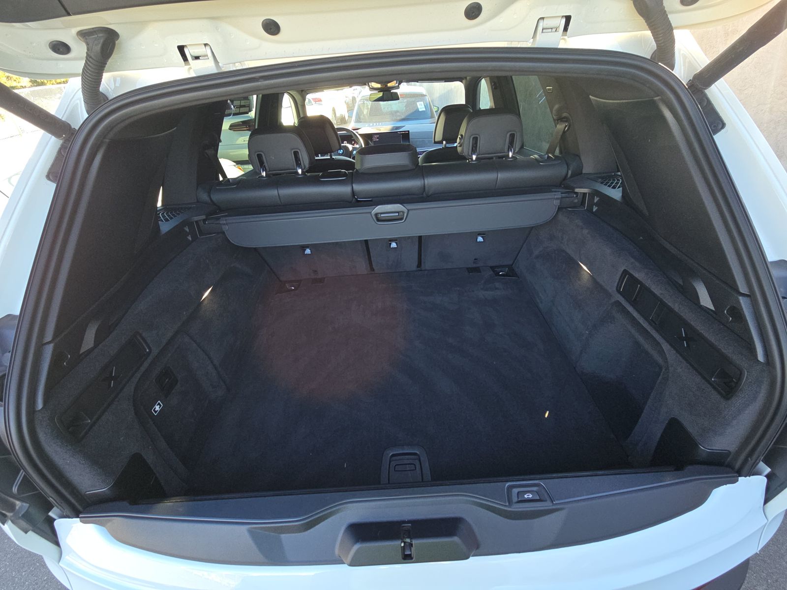 2025 BMW X5 xDrive40i AWD