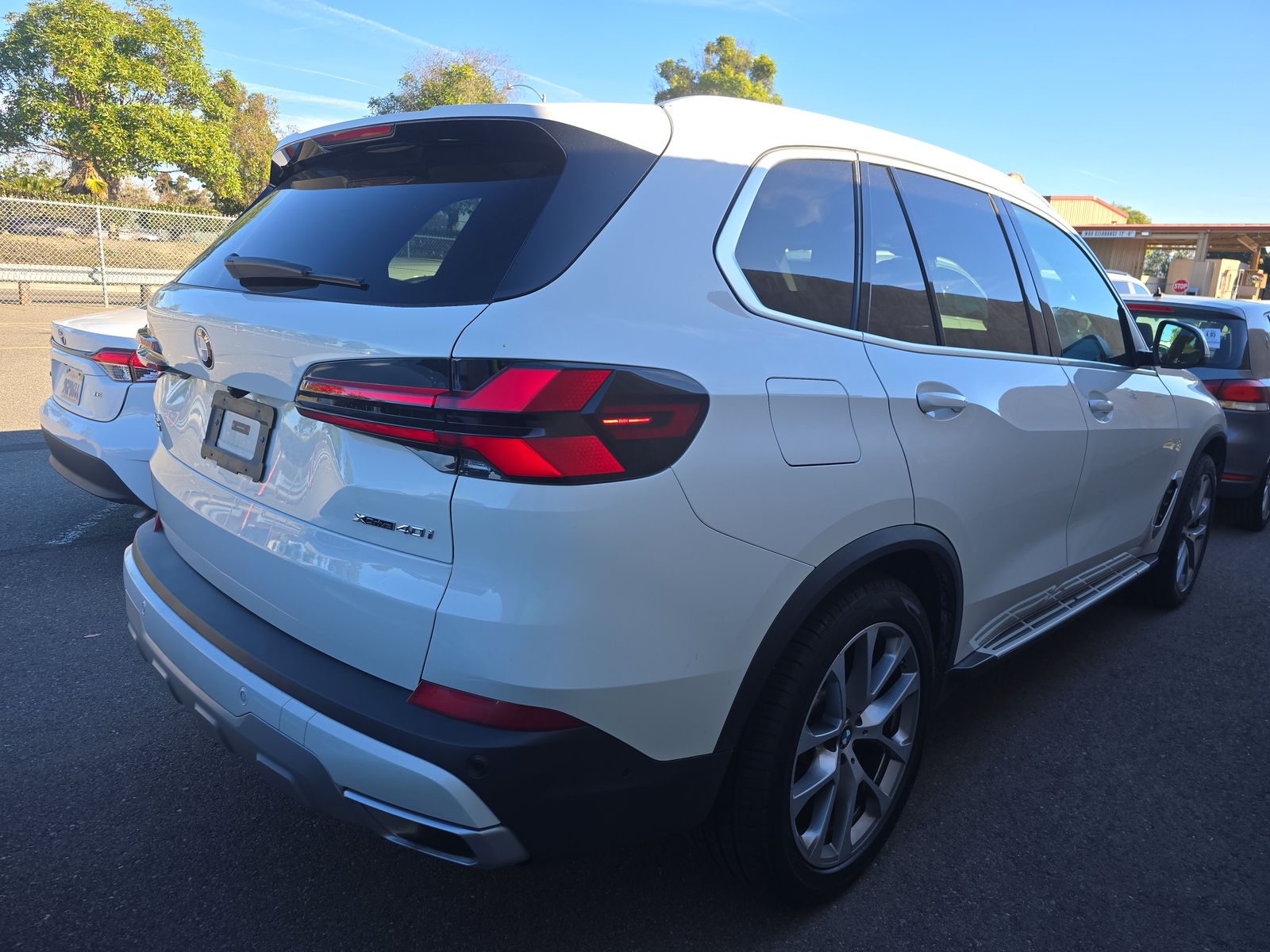 2025 BMW X5 xDrive40i AWD