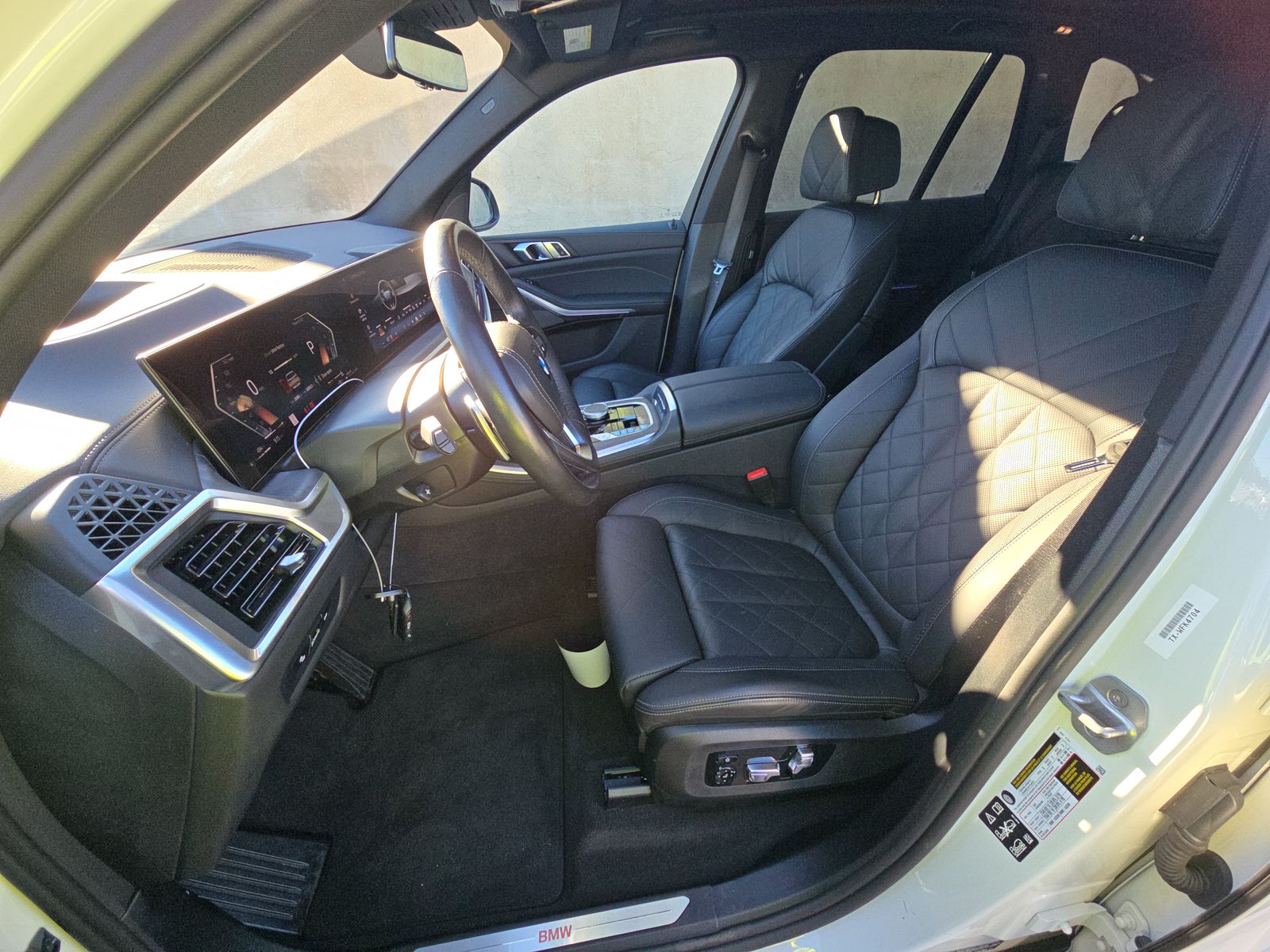 2025 BMW X5 xDrive40i AWD