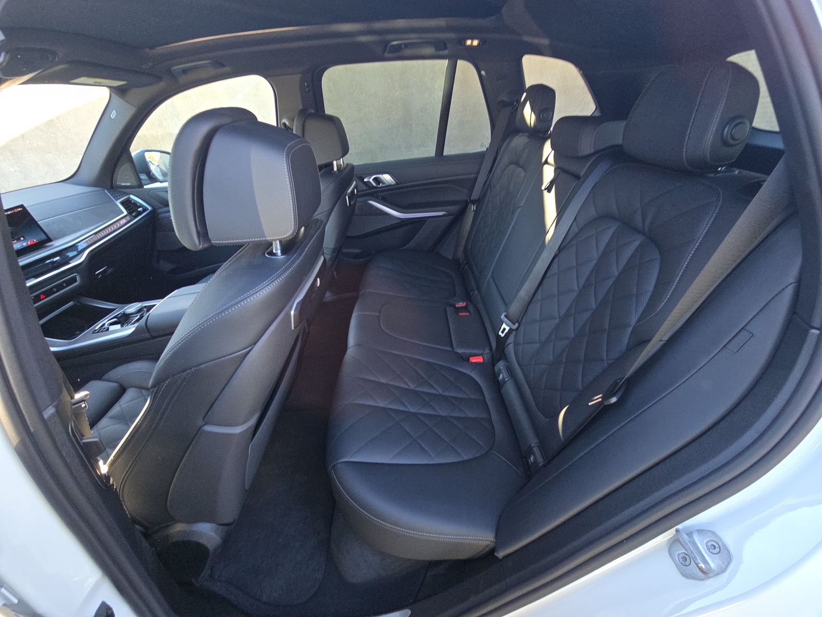 2025 BMW X5 xDrive40i AWD