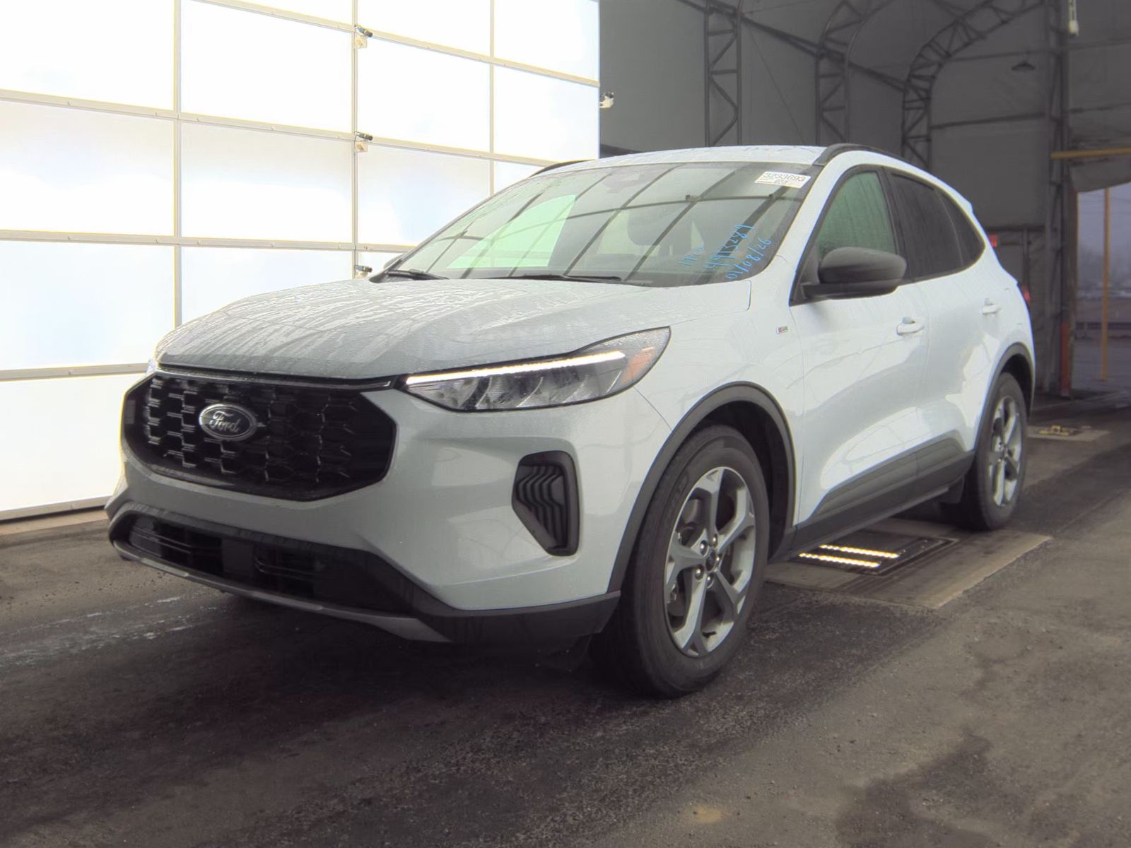 2025 Ford Escape ST-Line FWD