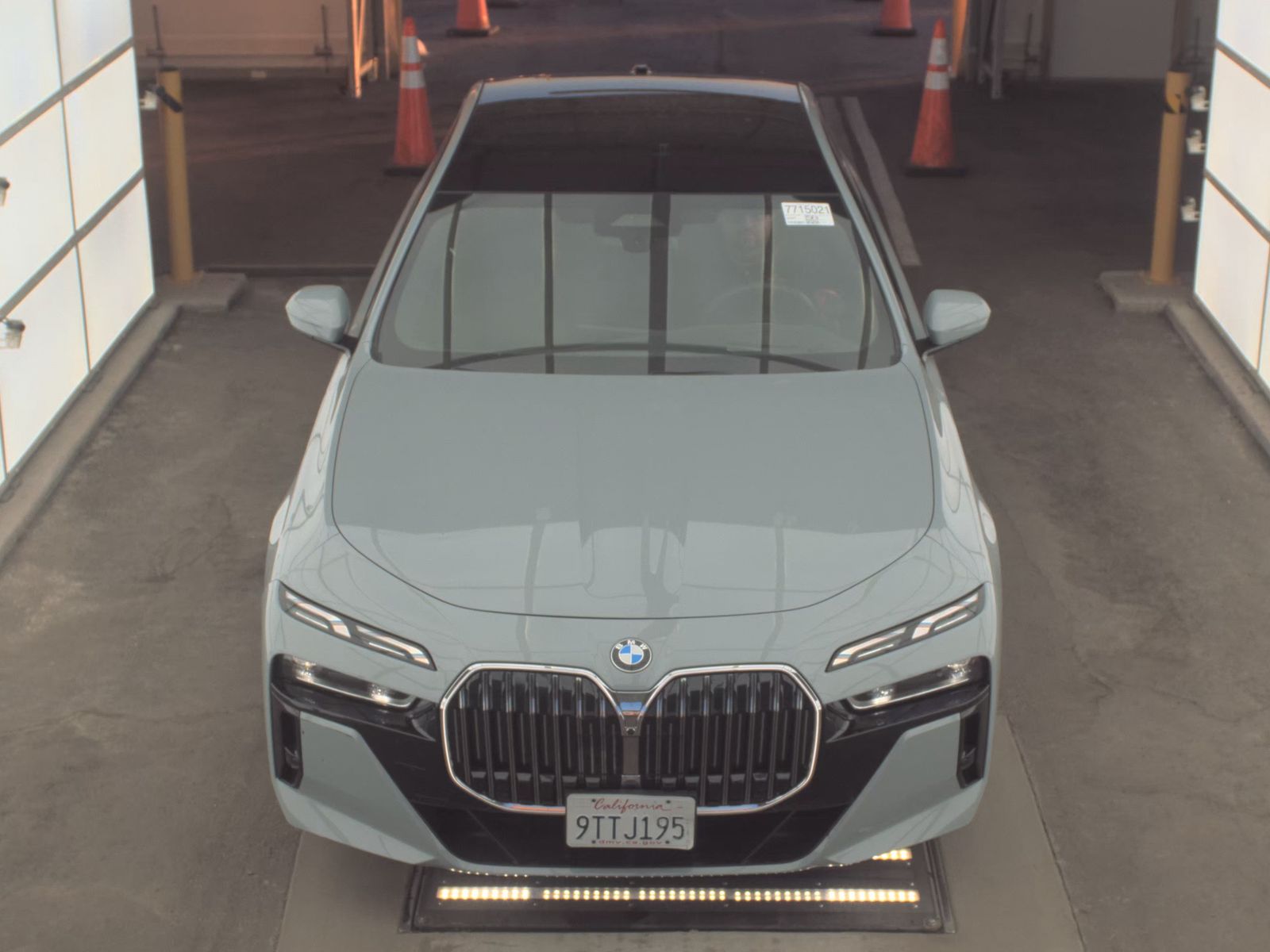 2025 BMW 7 Series 740i xDrive AWD