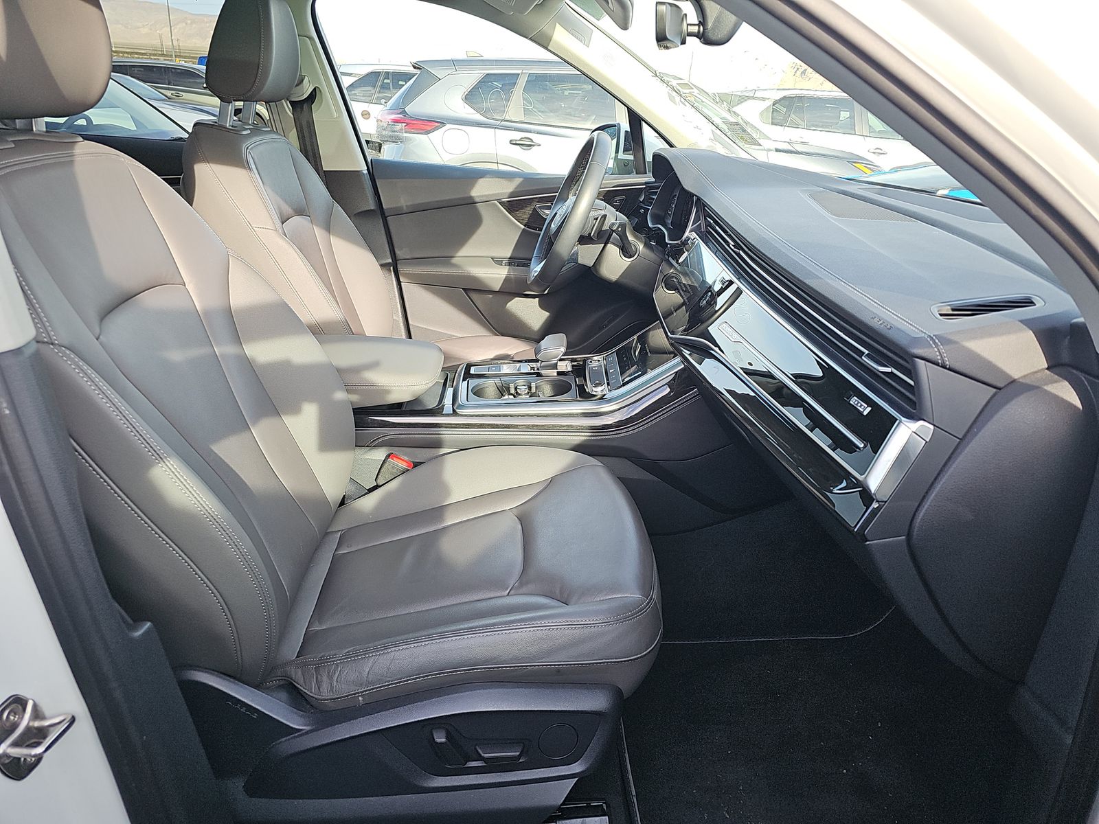 2025 Audi Q7 Premium Plus AWD