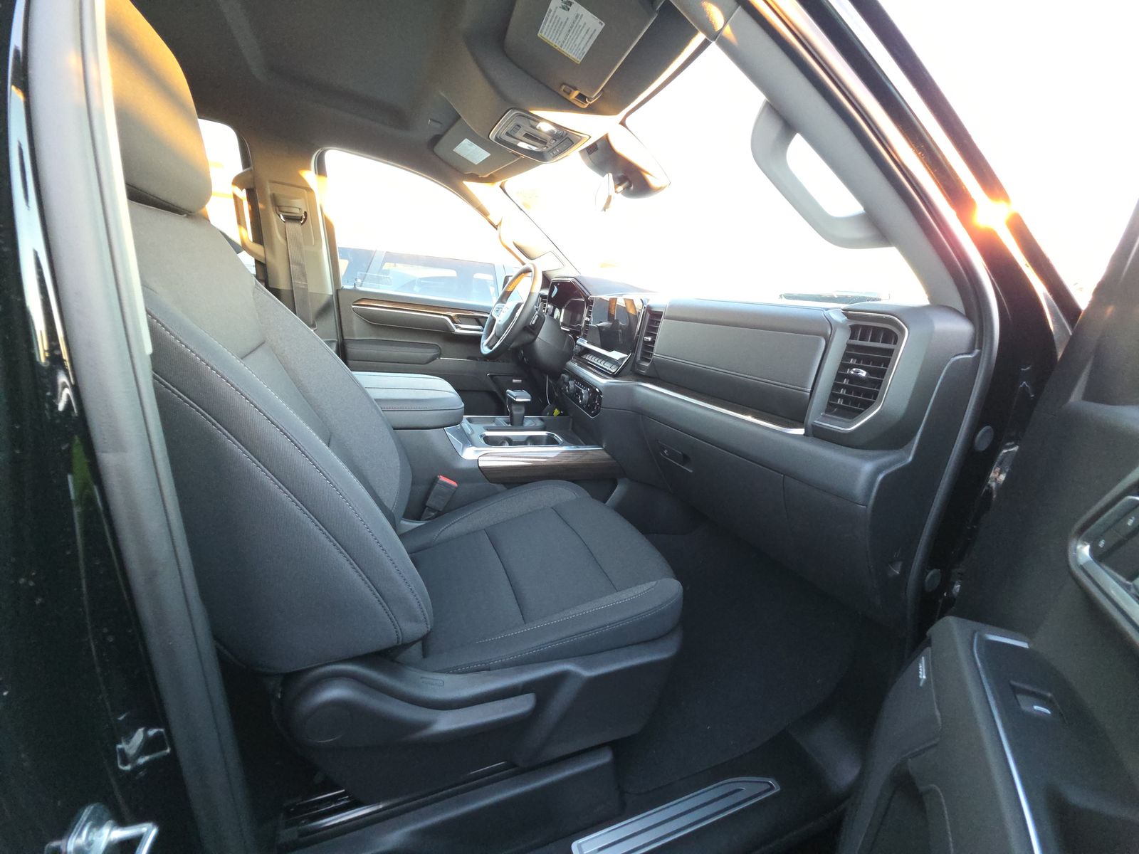 2025 Chevrolet Silverado 1500 LT Trail Boss AWD