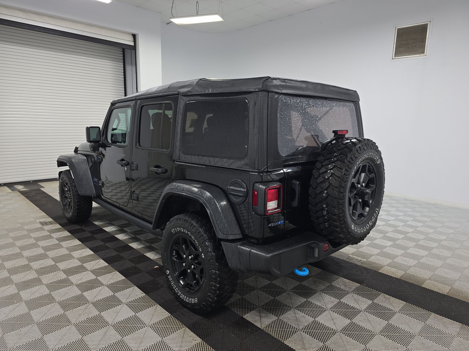 2023 Jeep Wrangler 4xe Willys AWD