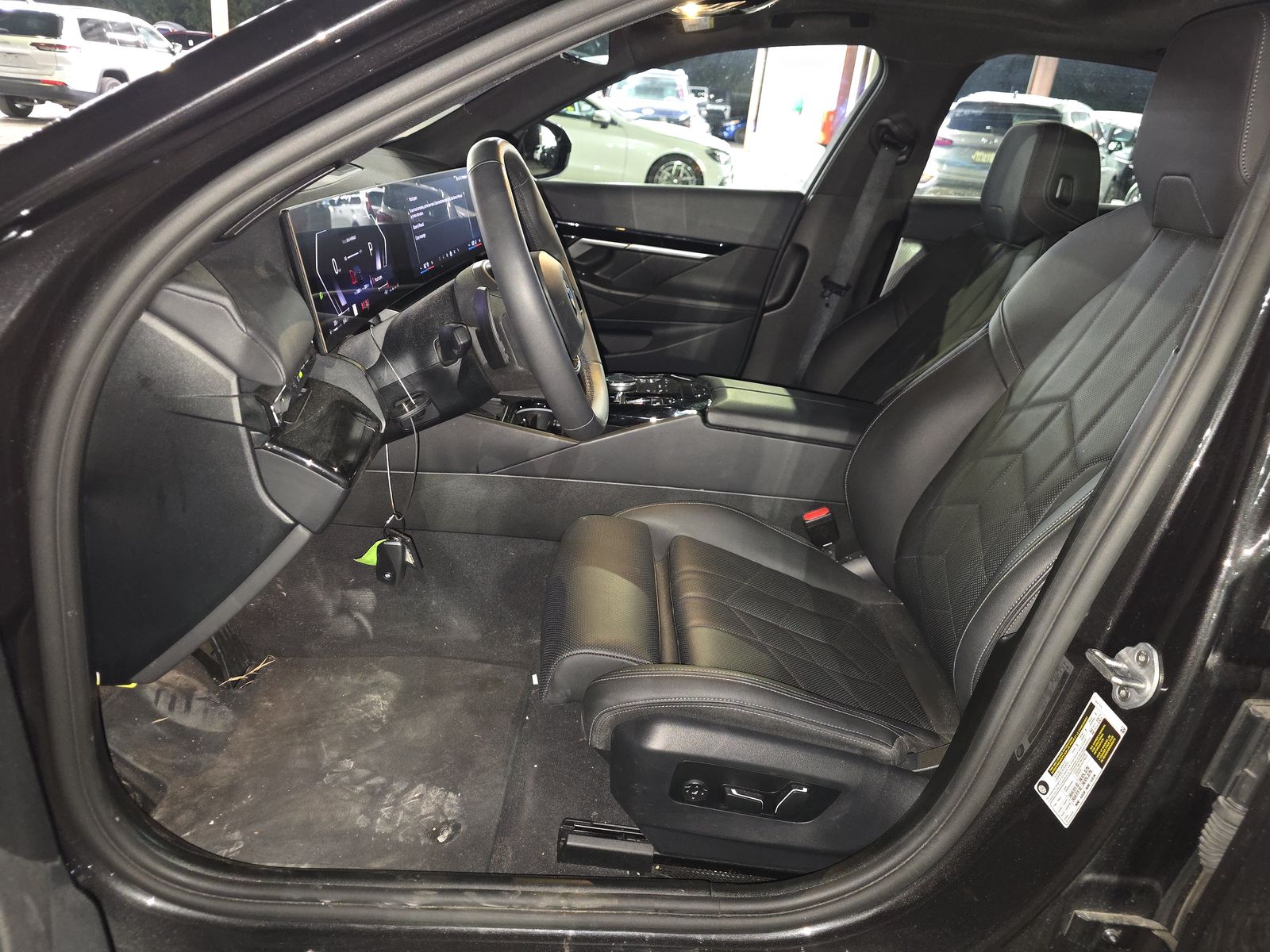 2025 BMW 5 Series 530i RWD