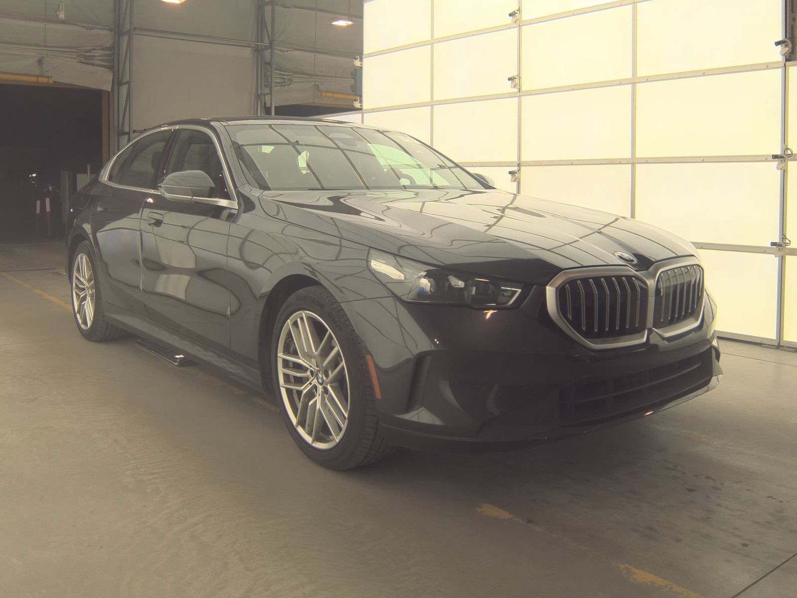 2025 BMW 5 Series 530i RWD