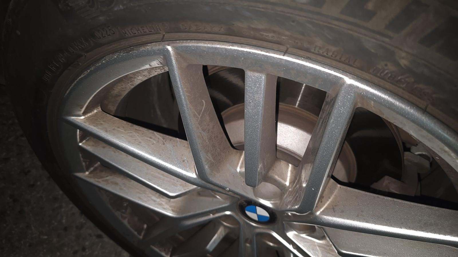 2025 BMW 5 Series 530i RWD