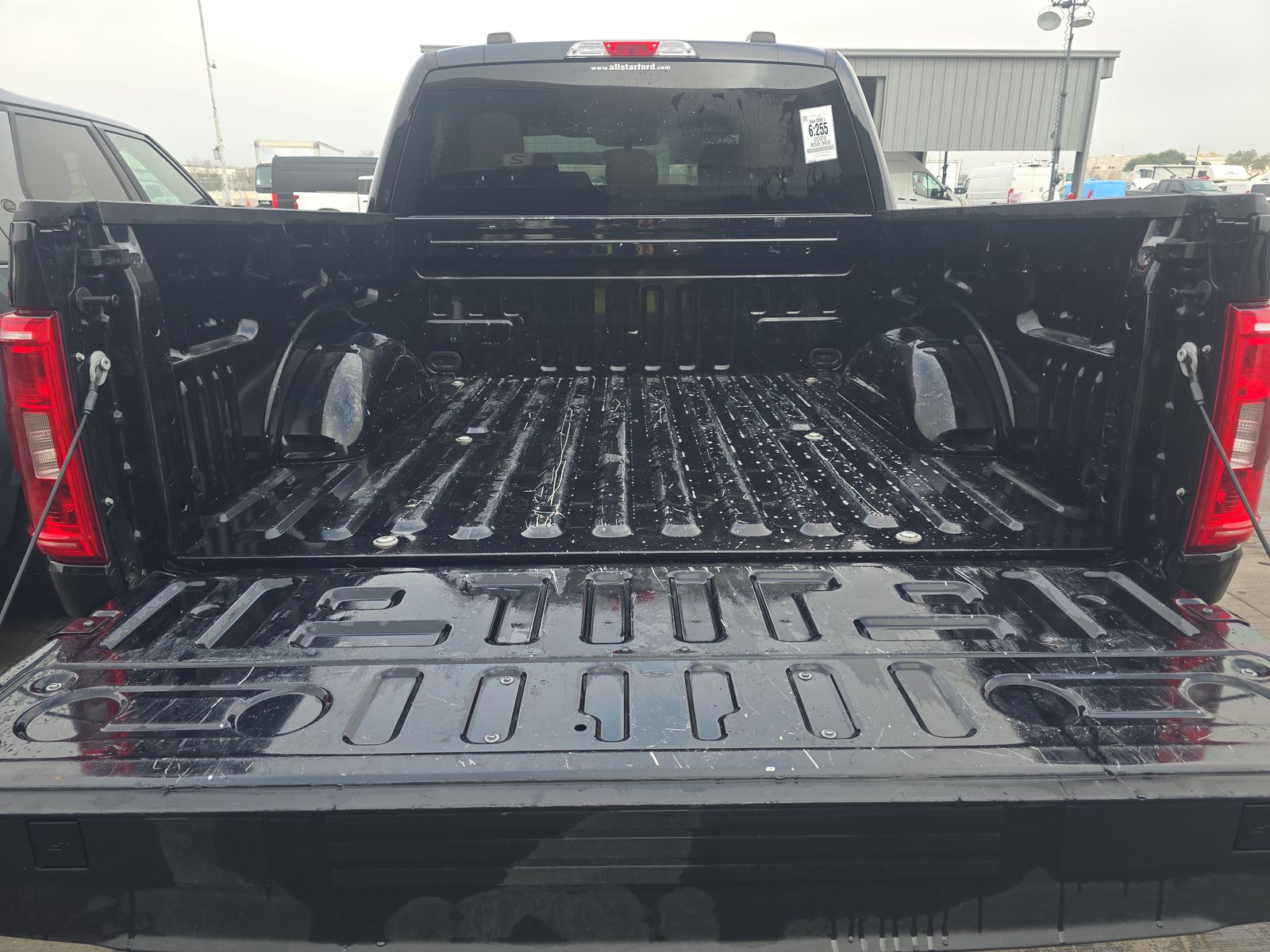 2023 Ford F-150 XLT RWD