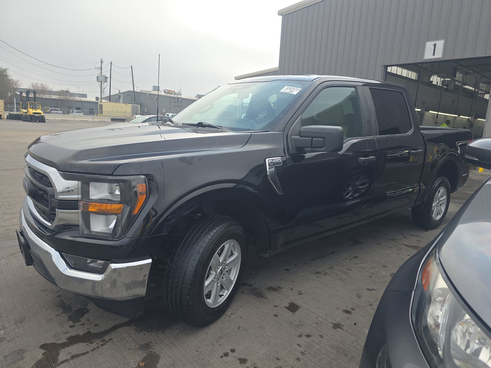 2023 Ford F-150 XLT RWD