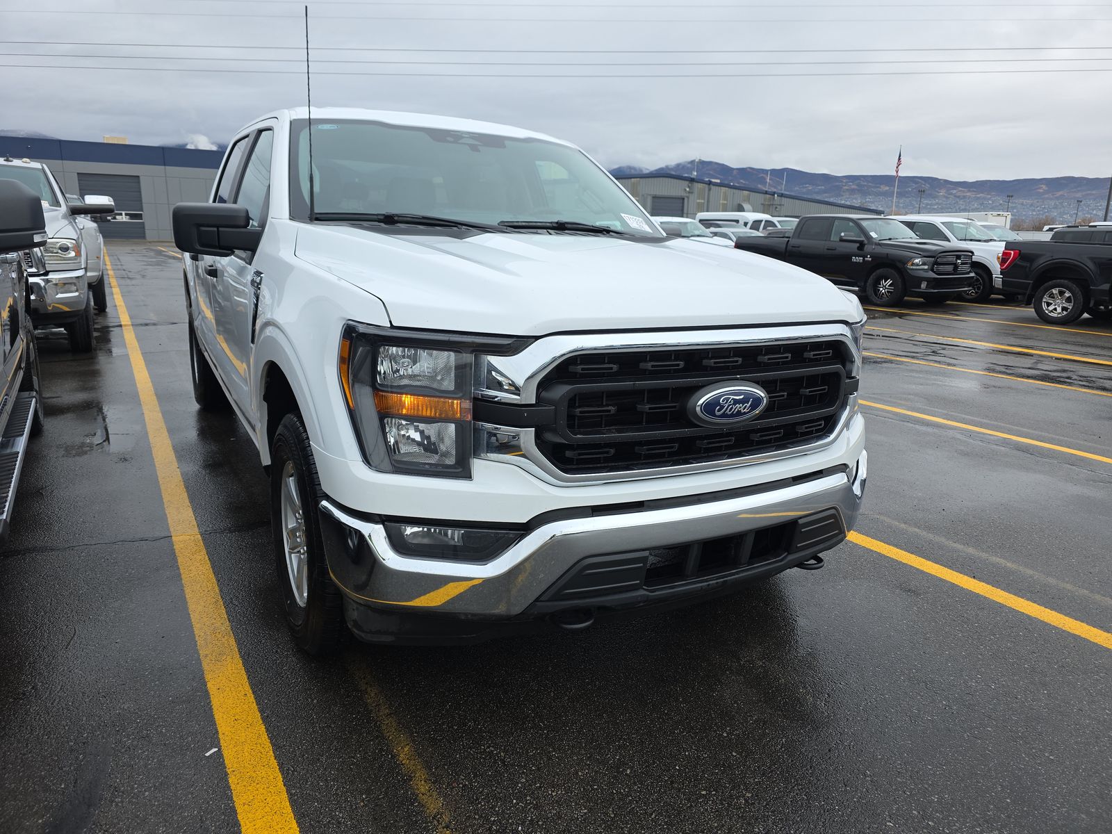 2023 Ford F-150 XLT AWD
