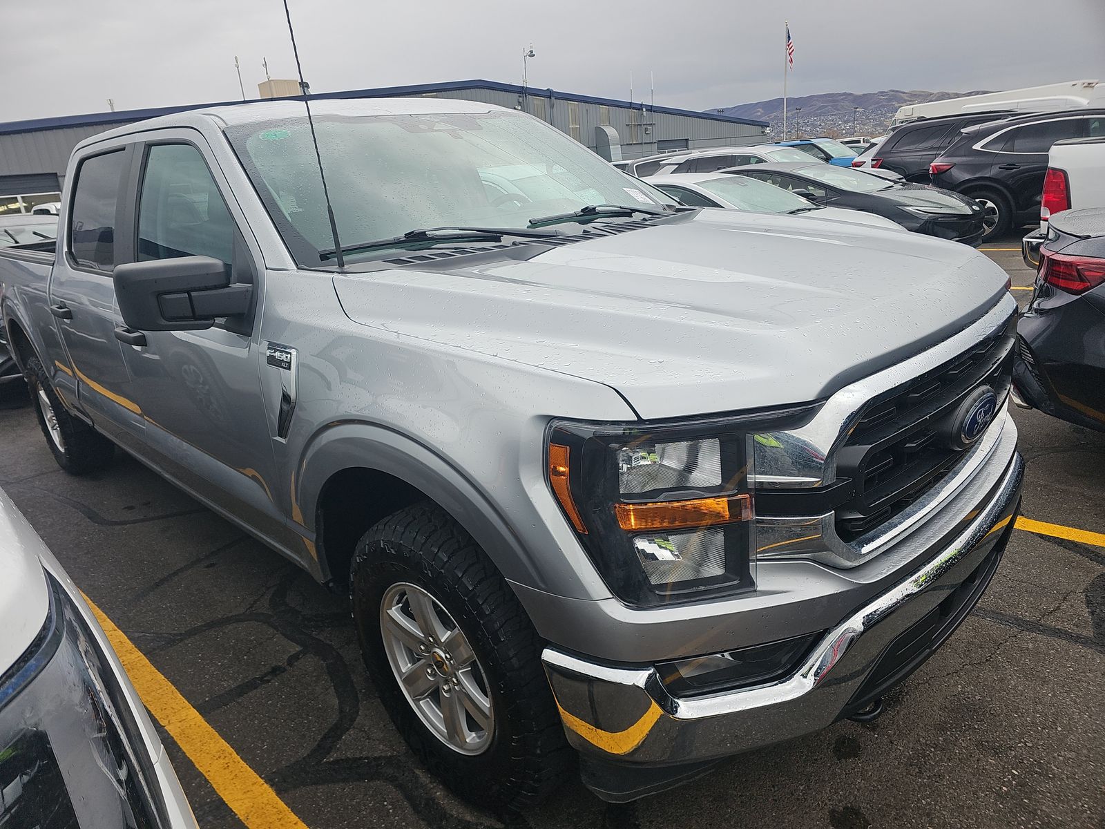 2023 Ford F-150 XLT AWD