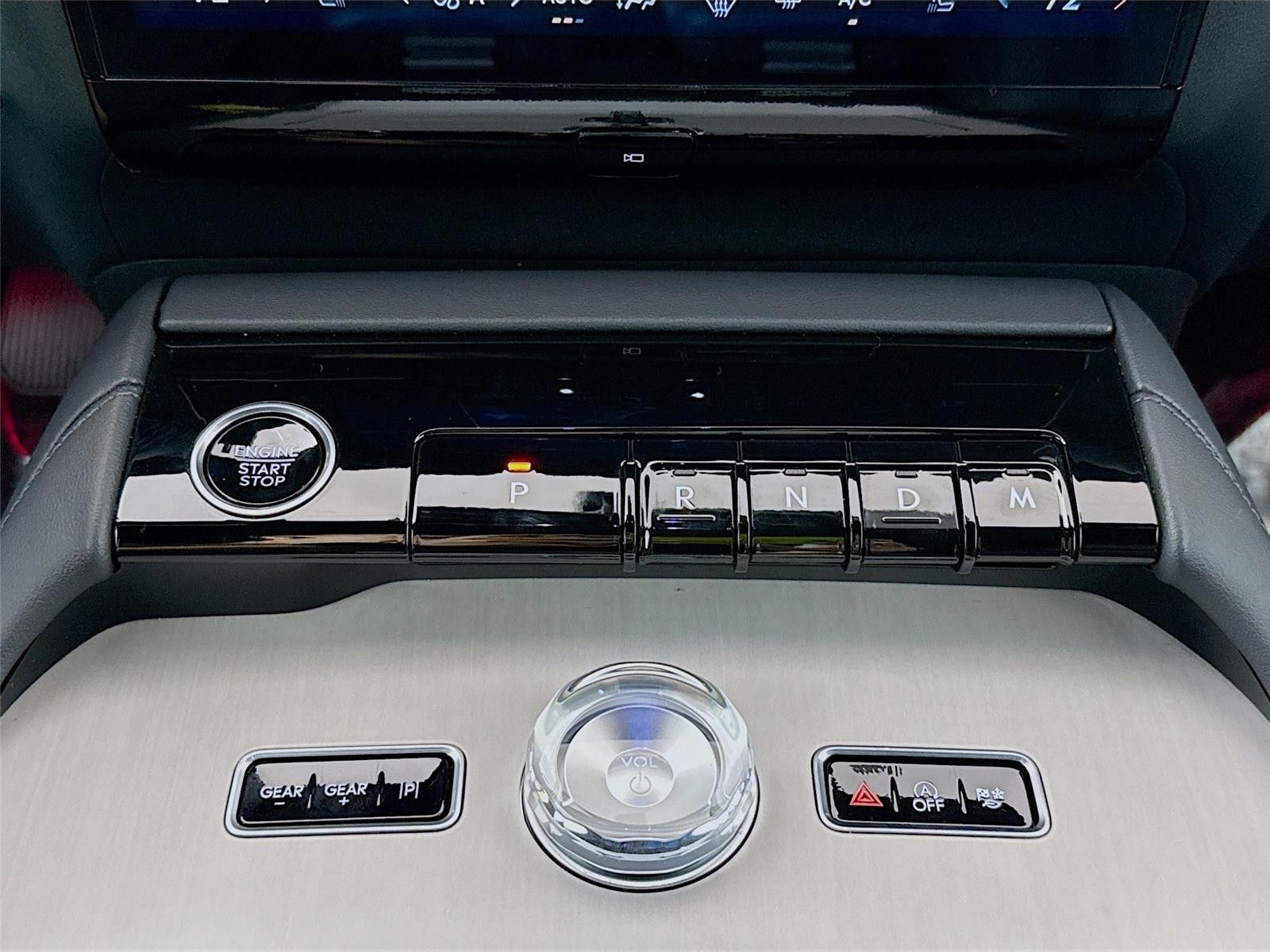 2025 Lincoln Navigator Reserve AWD