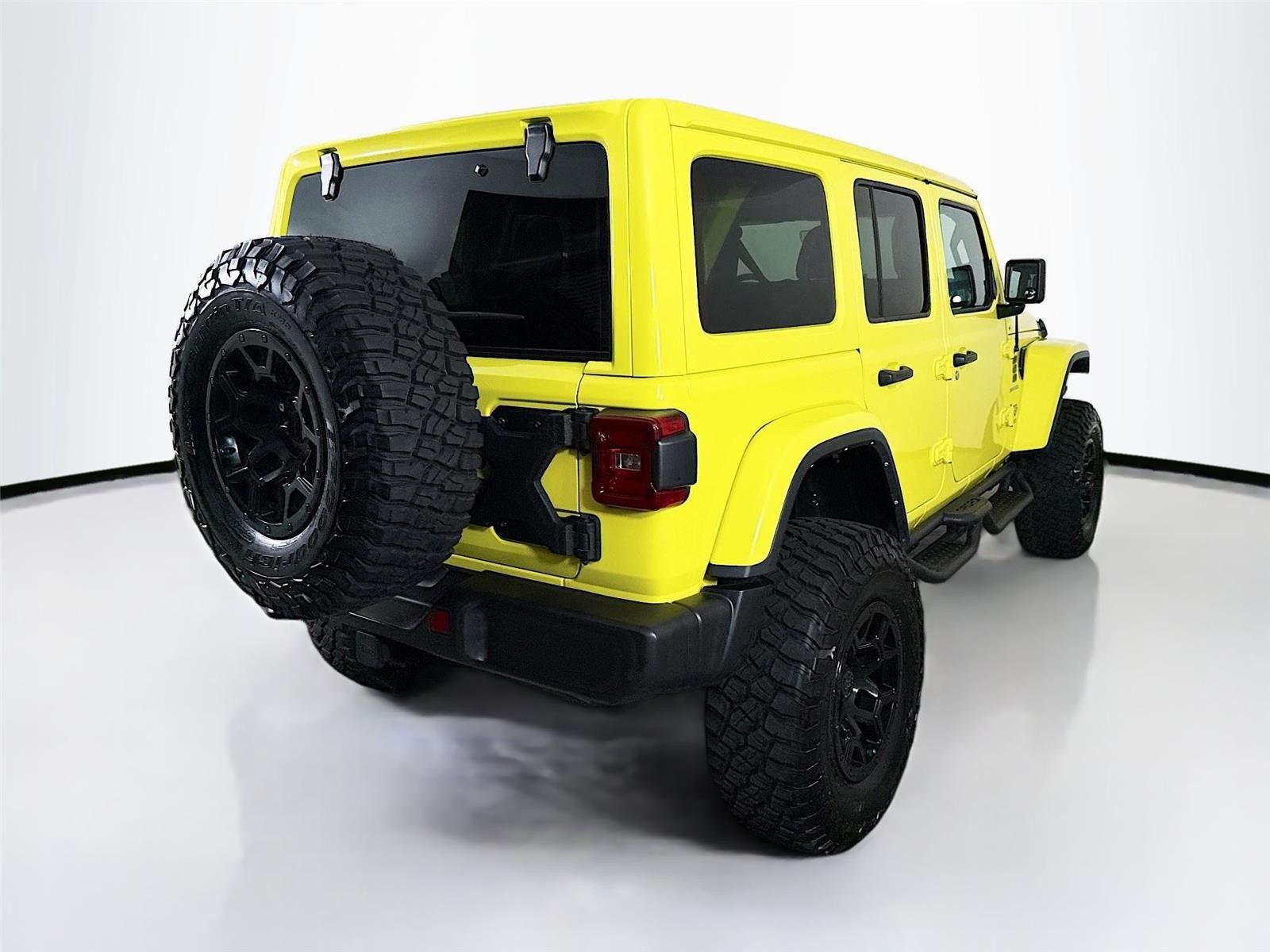 2022 Jeep Wrangler Unlimited Sahara AWD