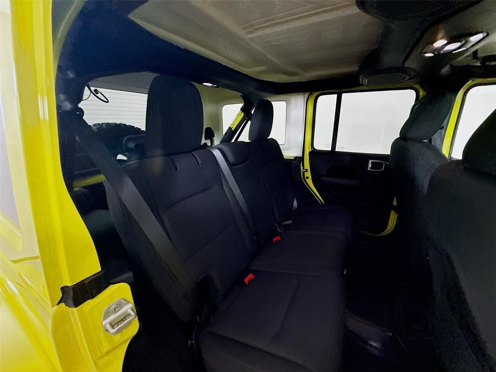 2022 Jeep Wrangler Unlimited Sahara AWD