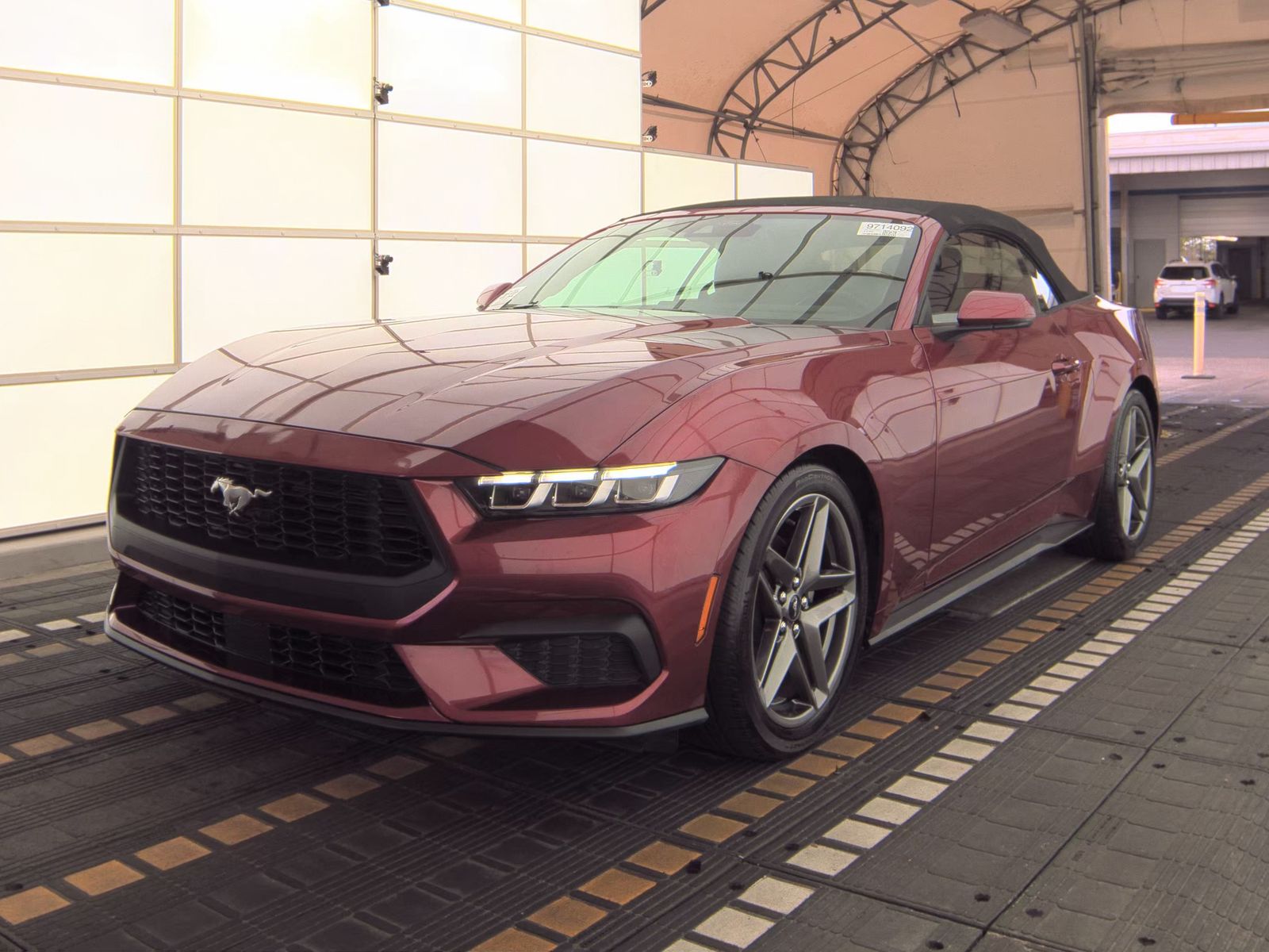 2025 Ford Mustang EcoBoost Premium FWD