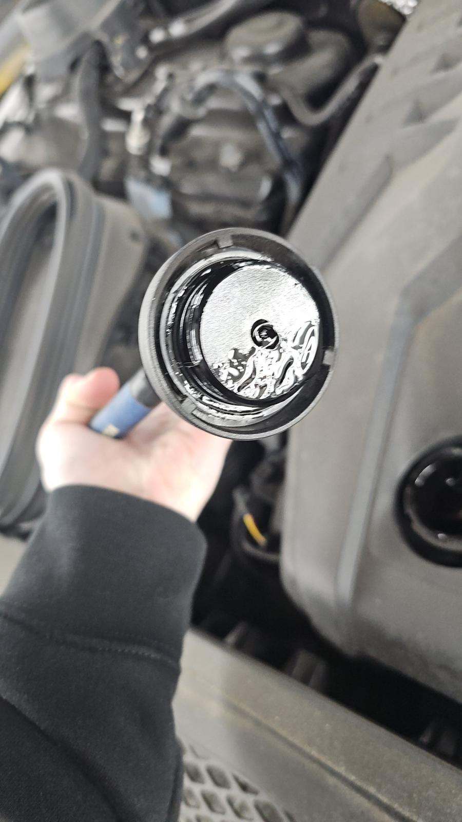 2022 Porsche Macan Base AWD