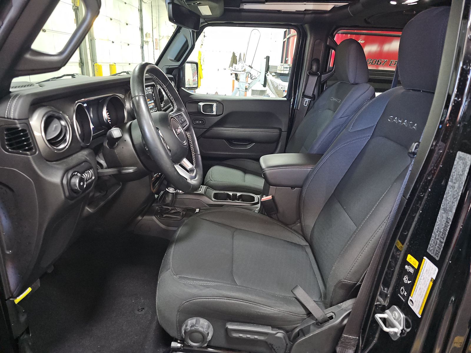 2022 Jeep Wrangler Unlimited Sahara AWD