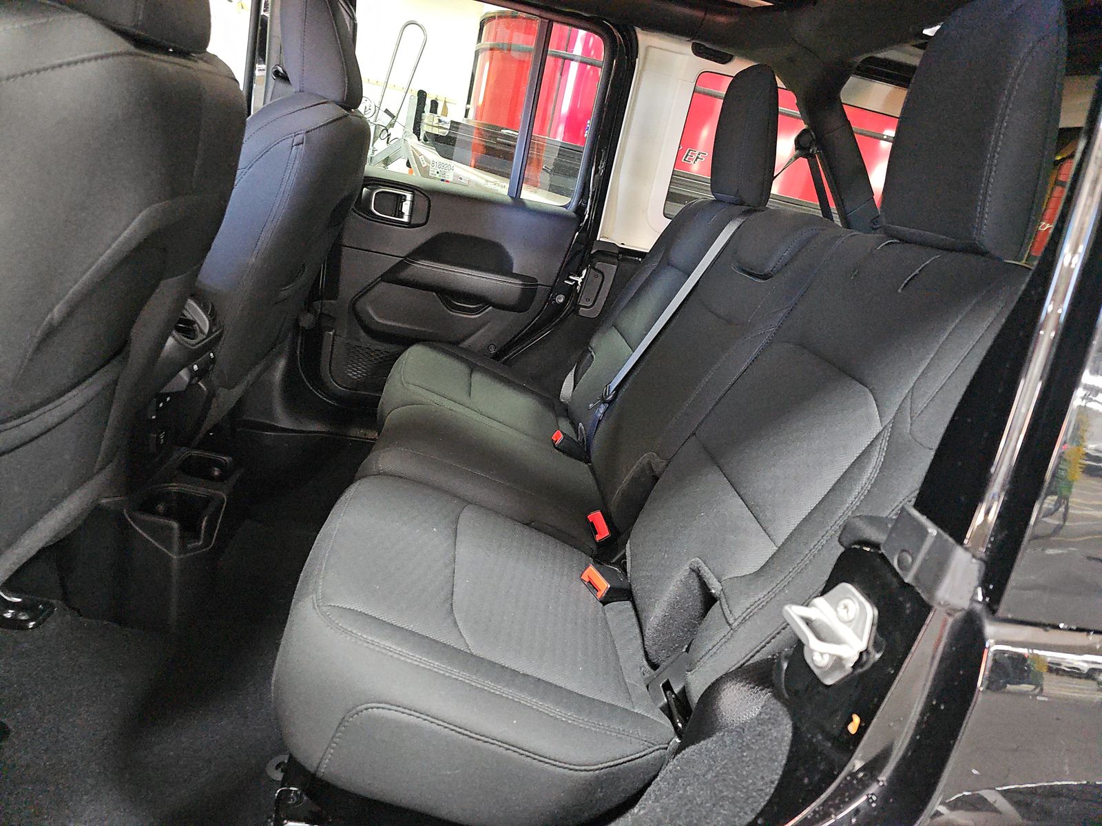 2022 Jeep Wrangler Unlimited Sahara AWD