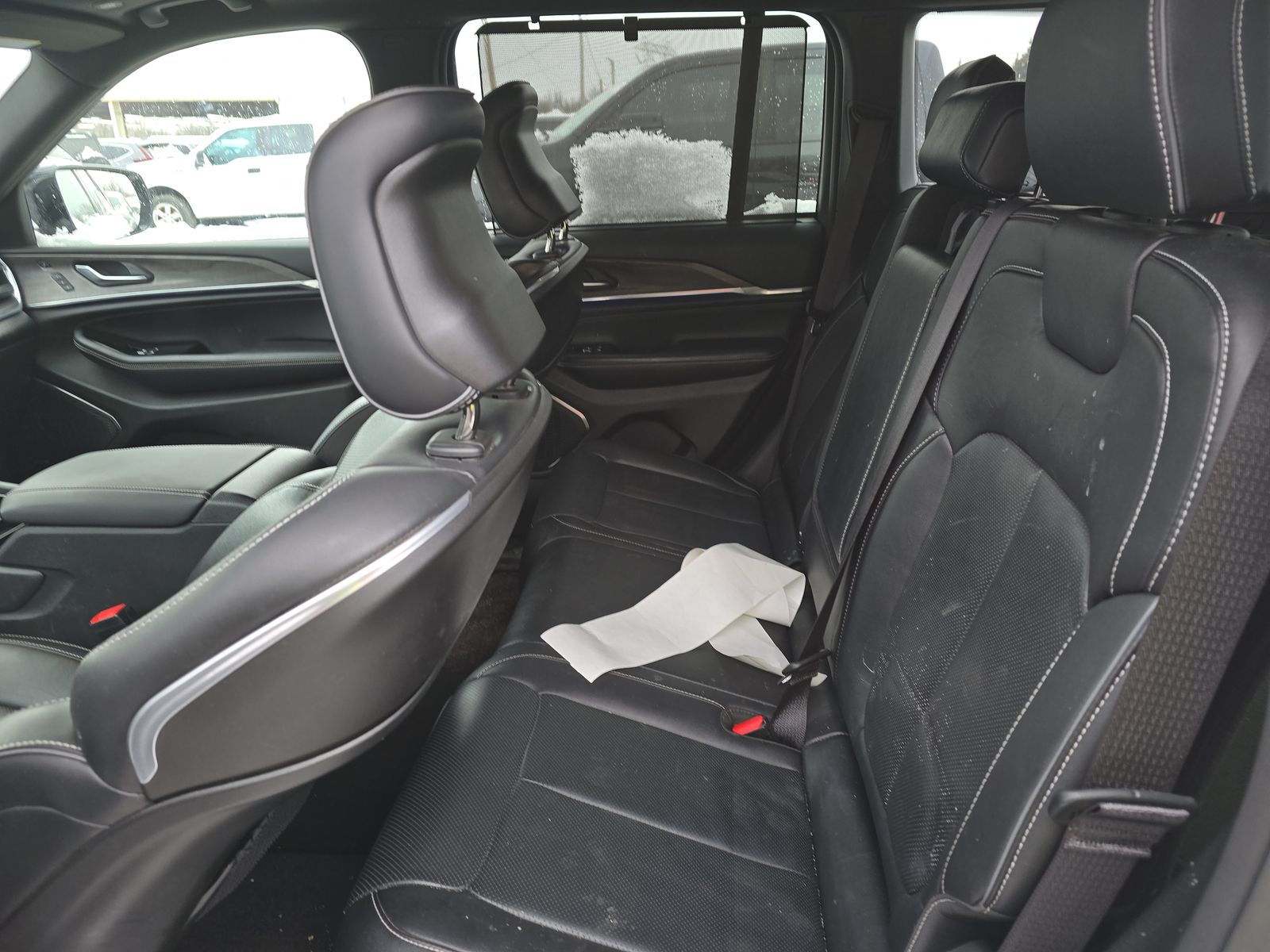 2023 Jeep Grand Cherokee Overland AWD