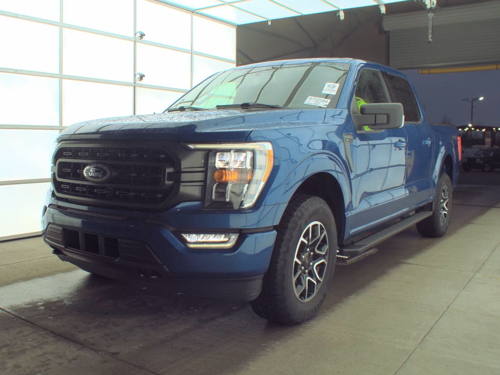 2023 Ford F-150 XLT AWD