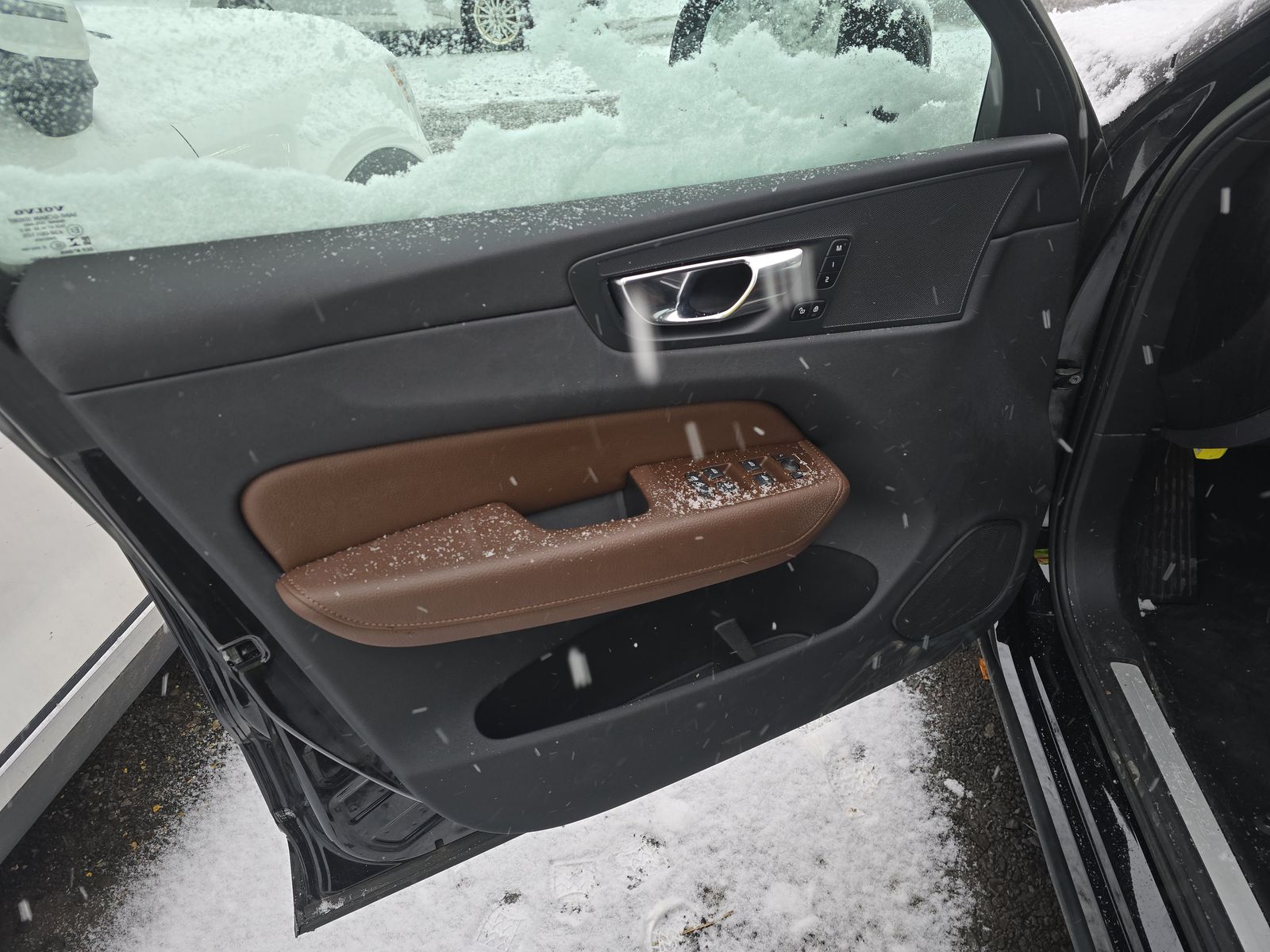 2022 Volvo XC60 Recharge T8 Inscription Expression AWD