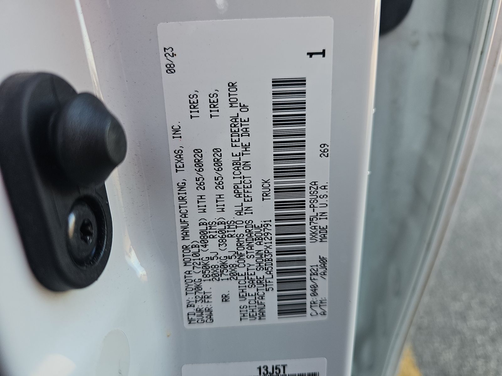 2023 Toyota Tundra SR5 AWD