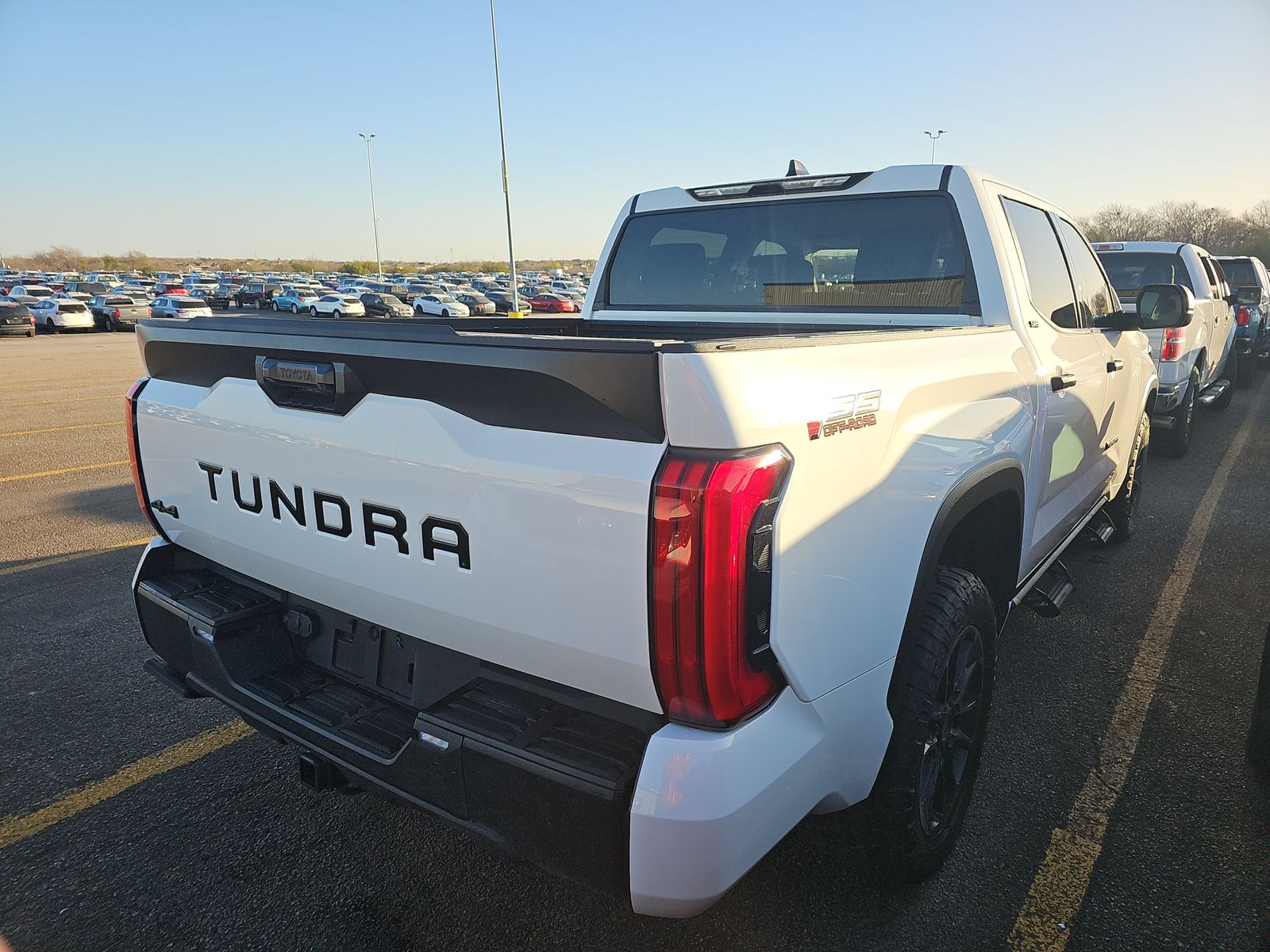 2023 Toyota Tundra SR5 AWD