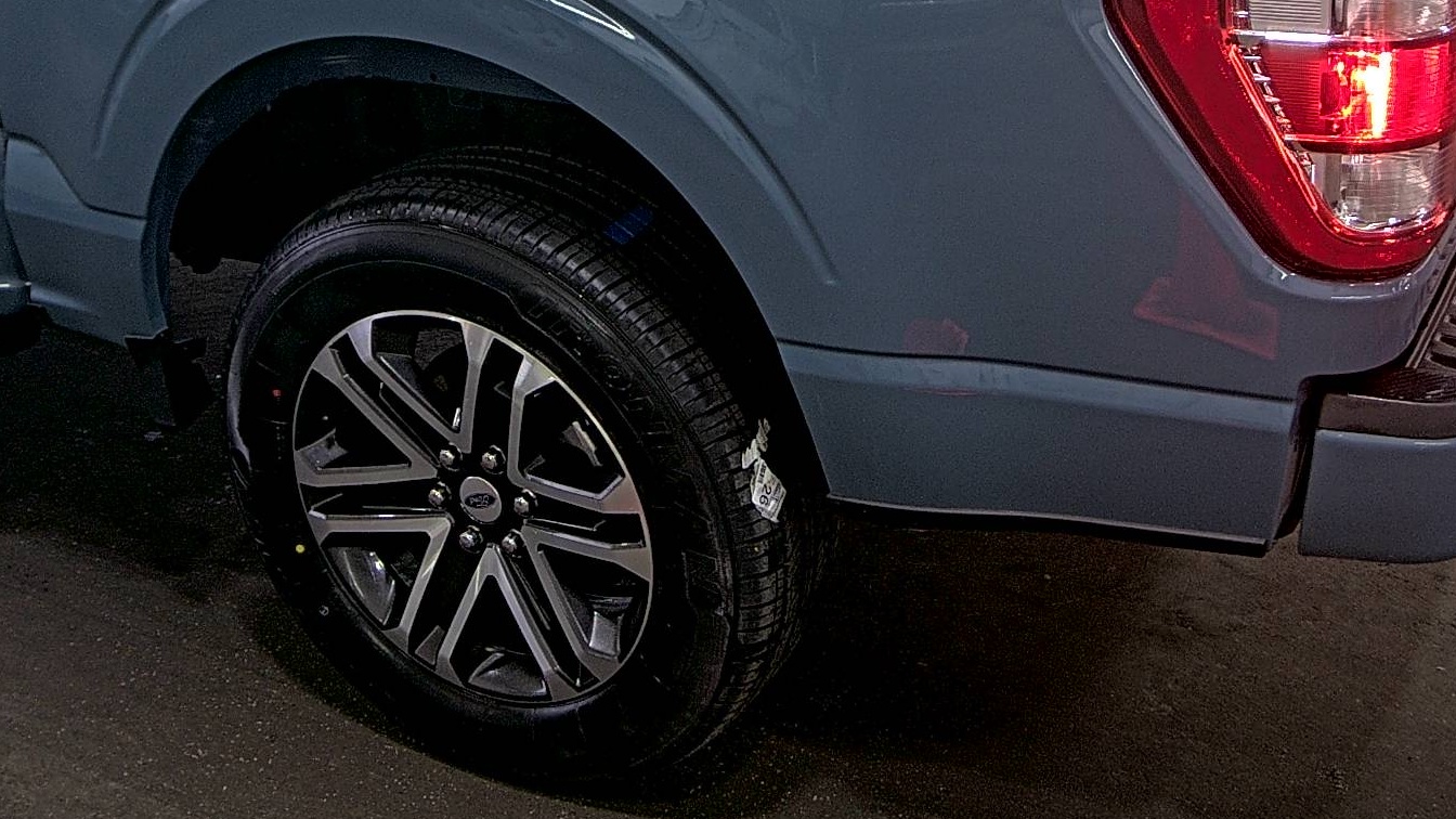 2023 Ford F-150 XL AWD