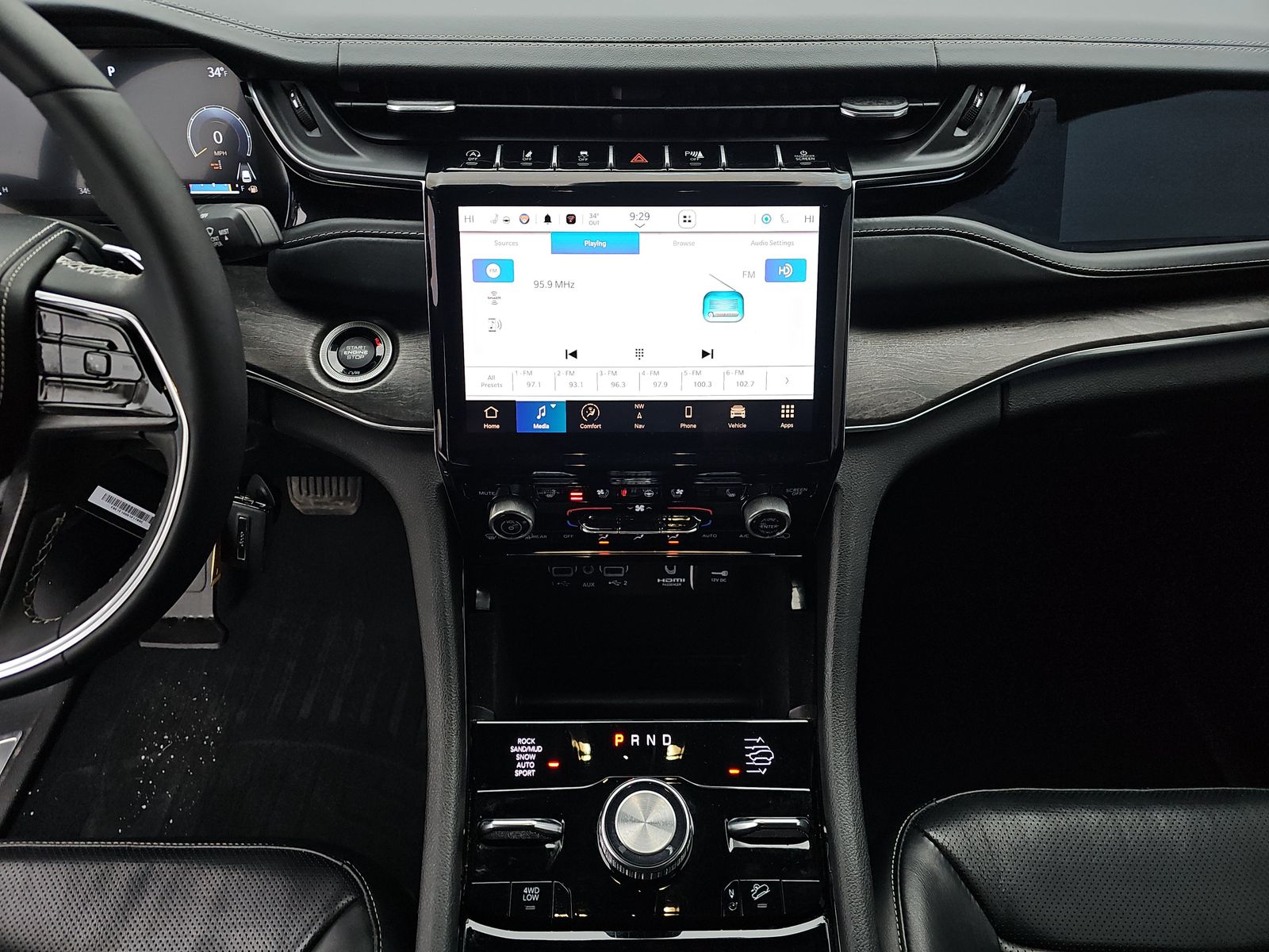 2023 Jeep Grand Cherokee Overland AWD