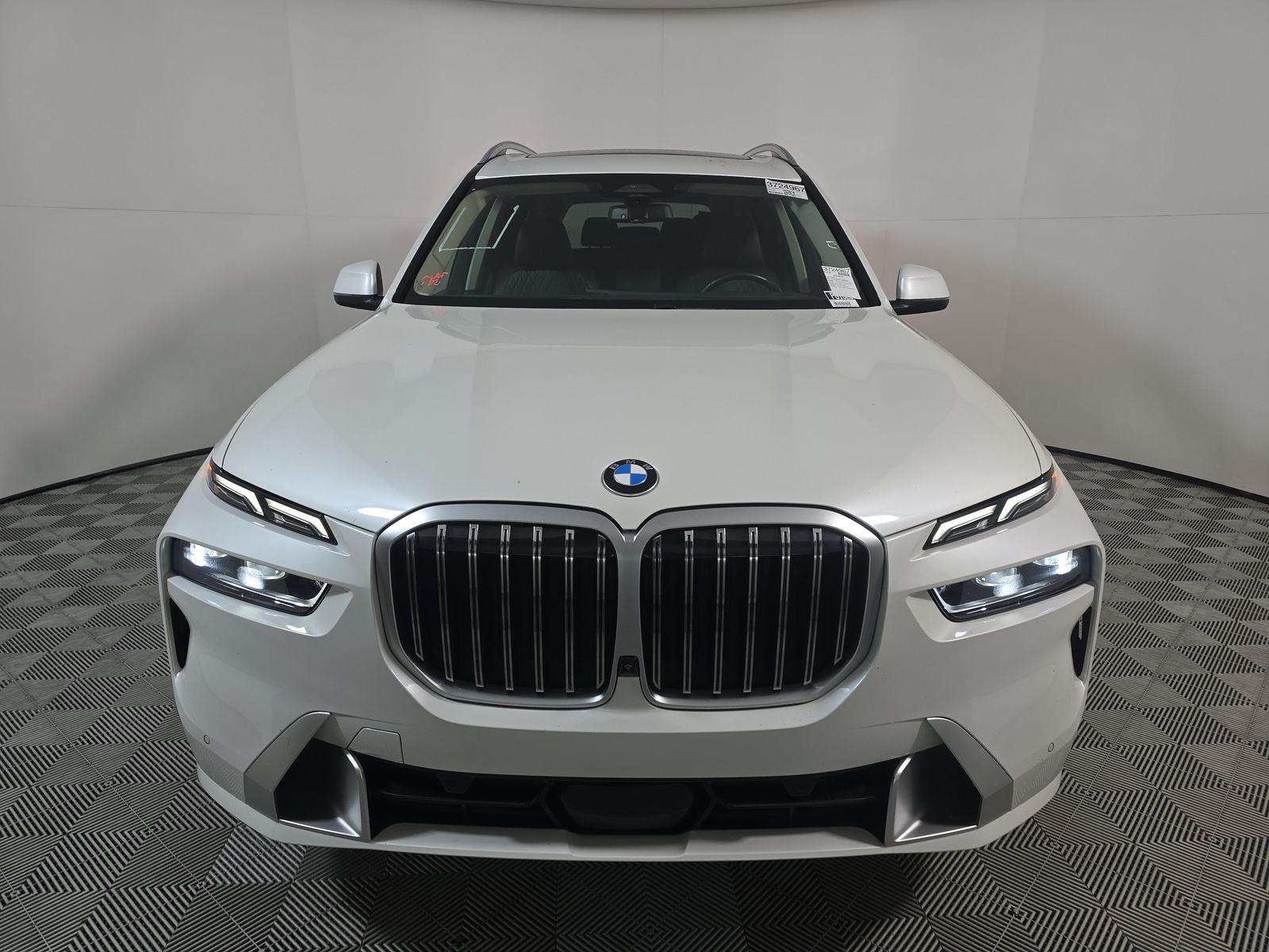 2023 BMW X7 xDrive40i AWD