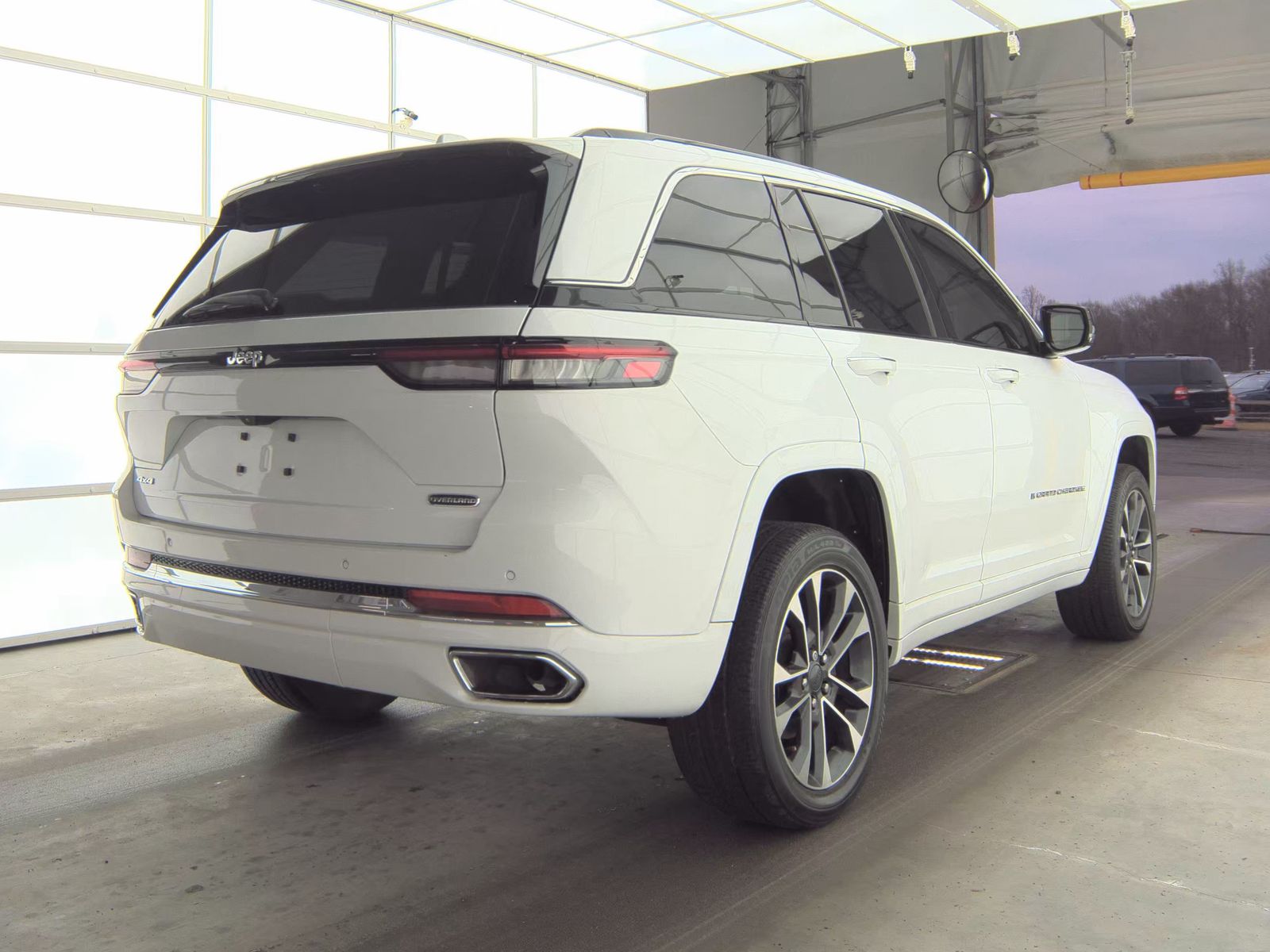 2023 Jeep Grand Cherokee Overland AWD