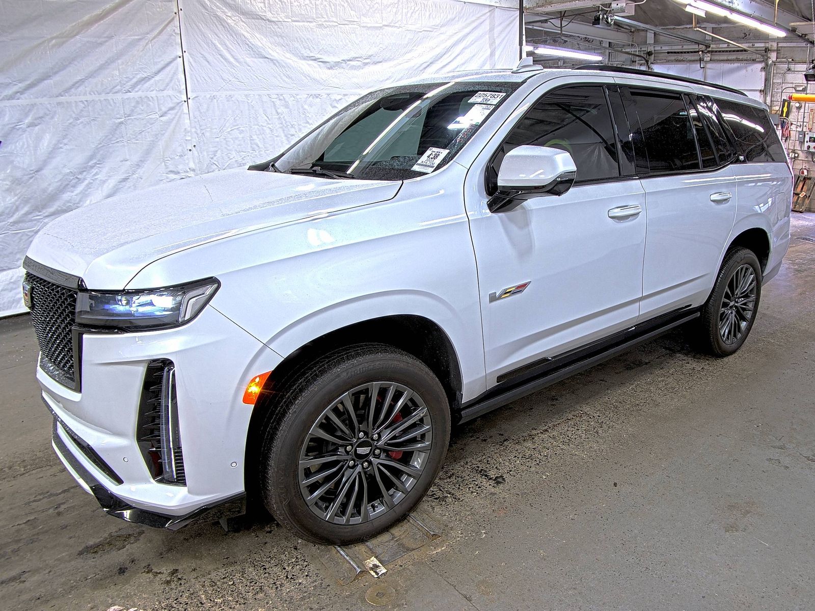 2023 Cadillac Escalade V-Series AWD