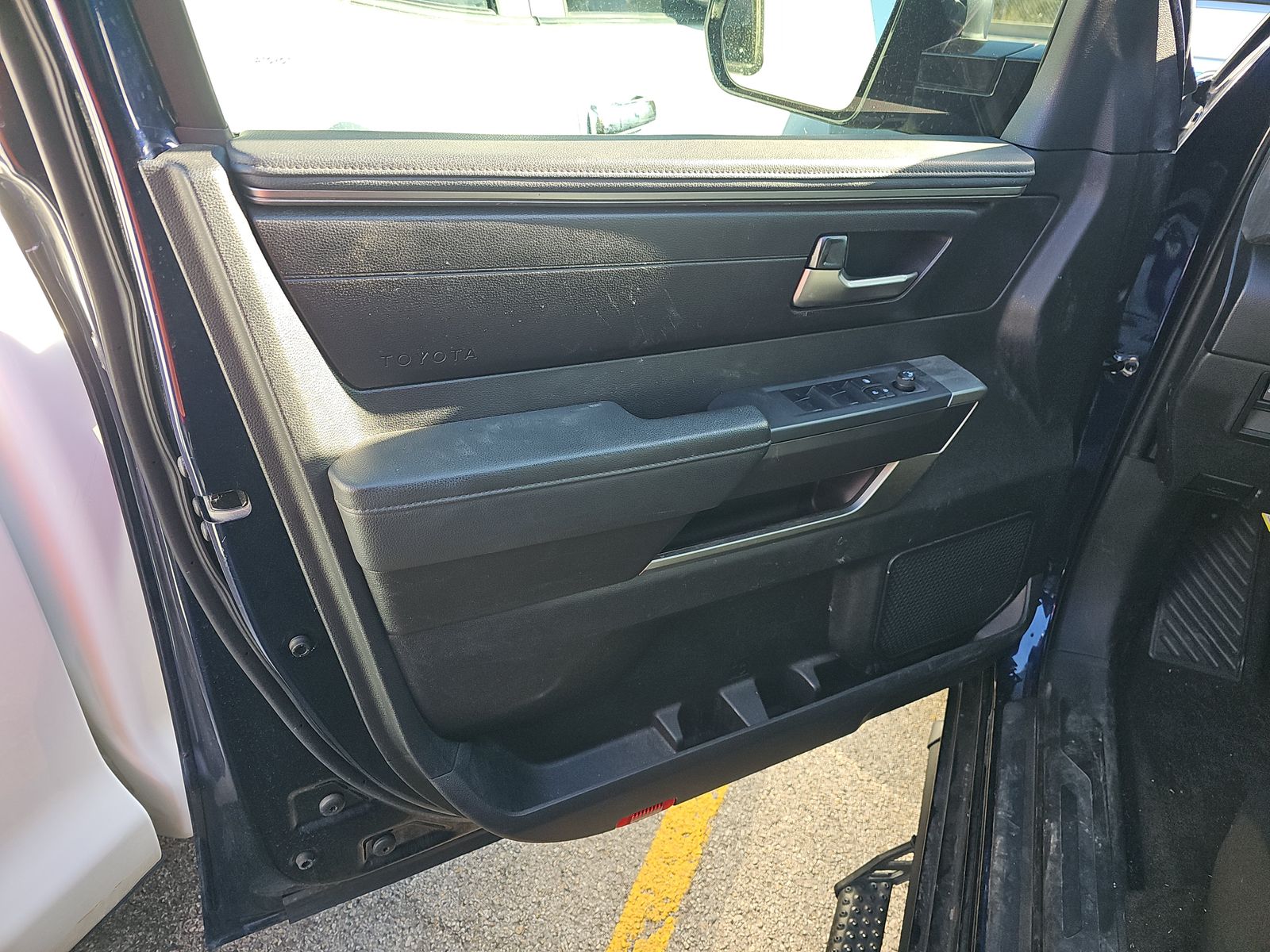 2023 Toyota Tundra SR5 RWD