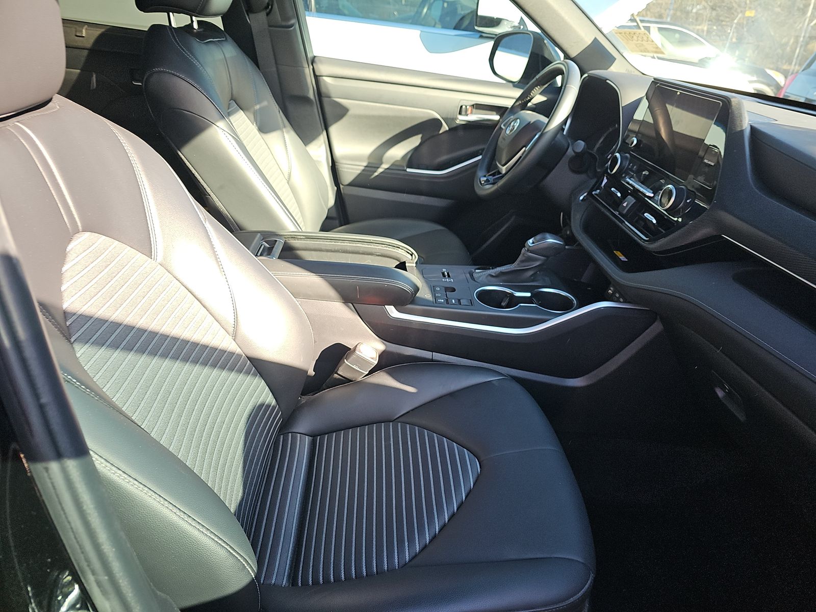 2024 Toyota Highlander XSE FWD