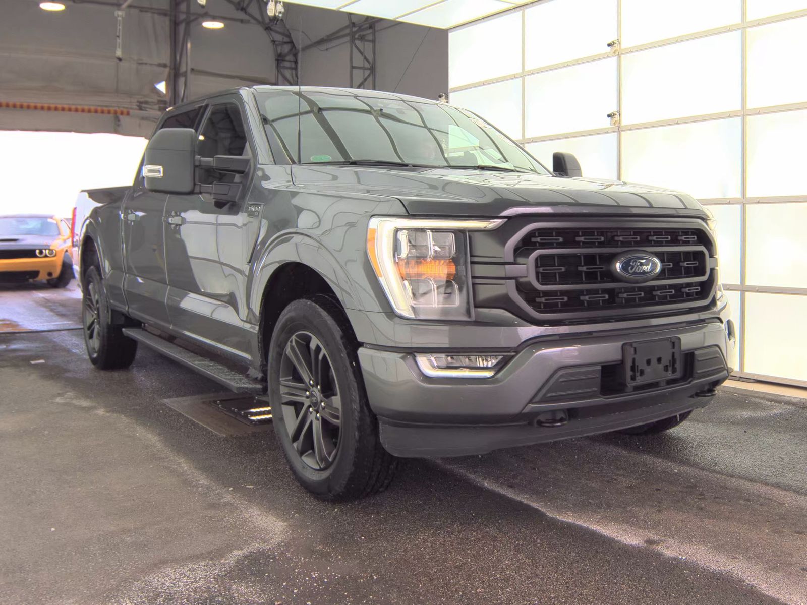 2022 Ford F-150 XLT AWD