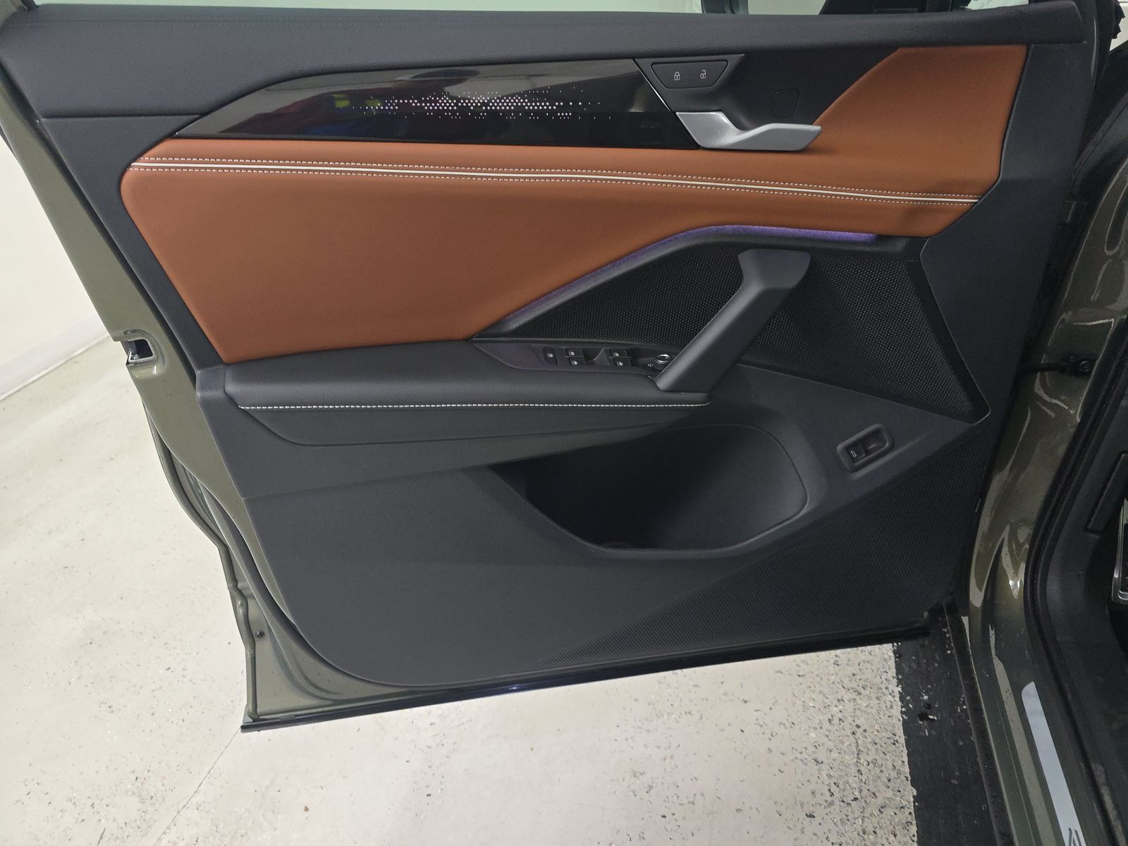 2025 Volkswagen Tiguan 2.0T SEL R-Line AWD