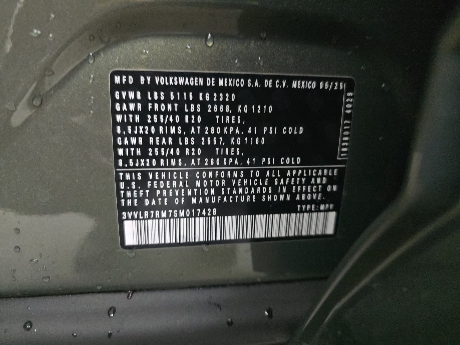 2025 Volkswagen Tiguan 2.0T SEL R-Line AWD