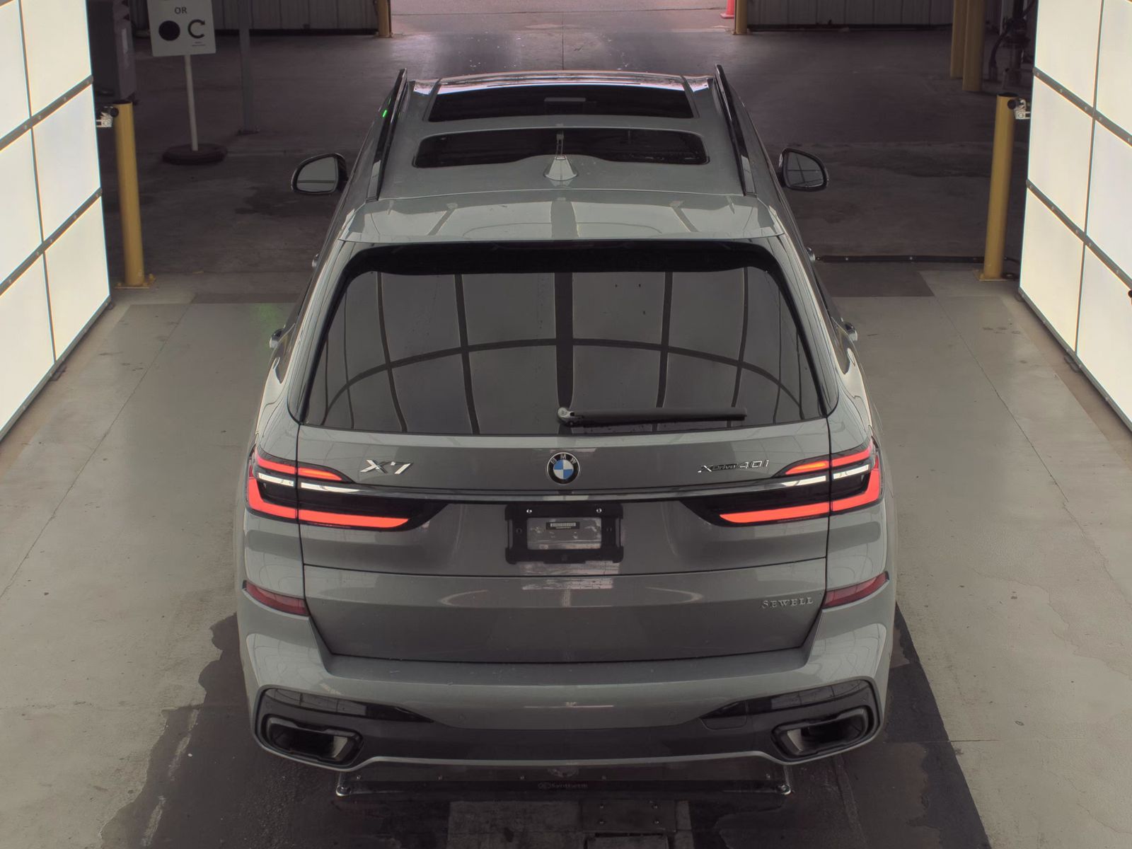 2023 BMW X7 xDrive40i AWD