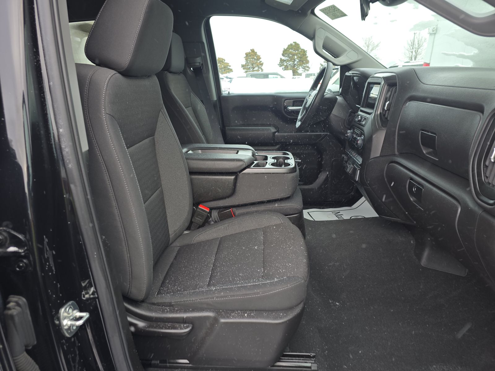 2025 Chevrolet Silverado 1500 Custom AWD