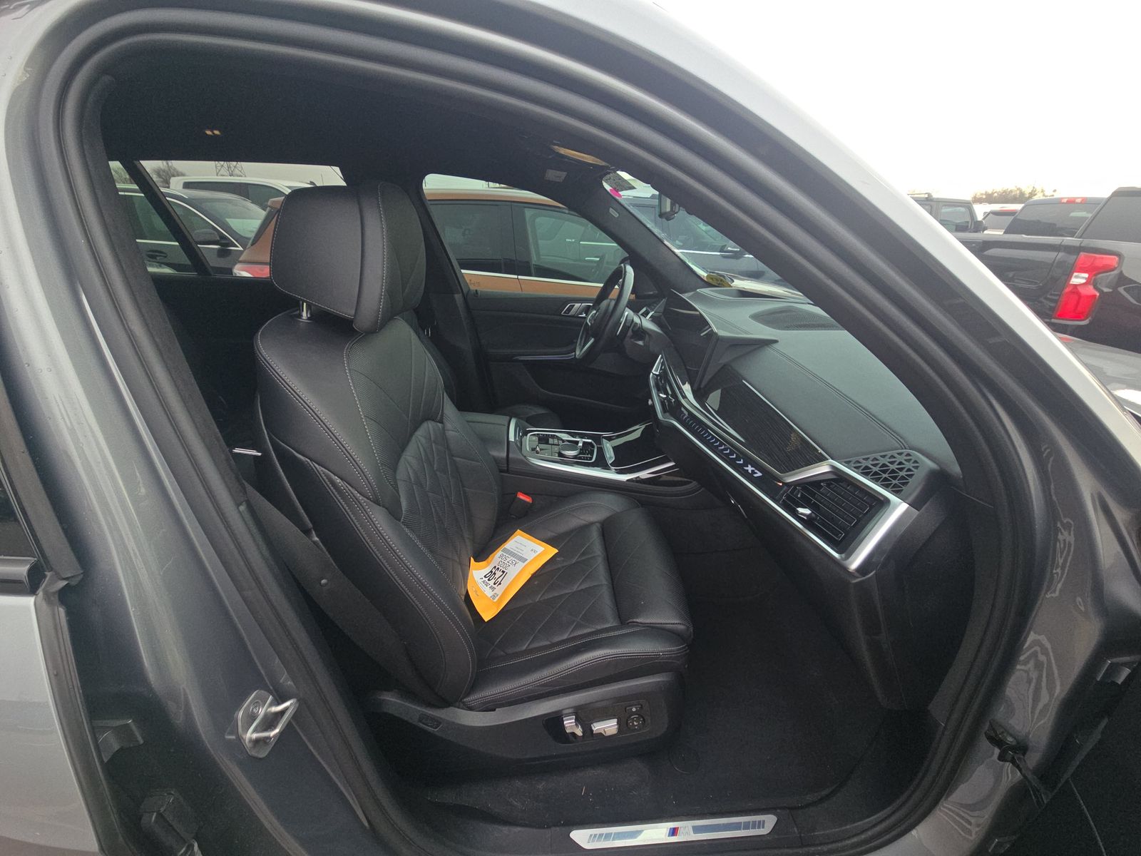 2023 BMW X7 xDrive40i AWD