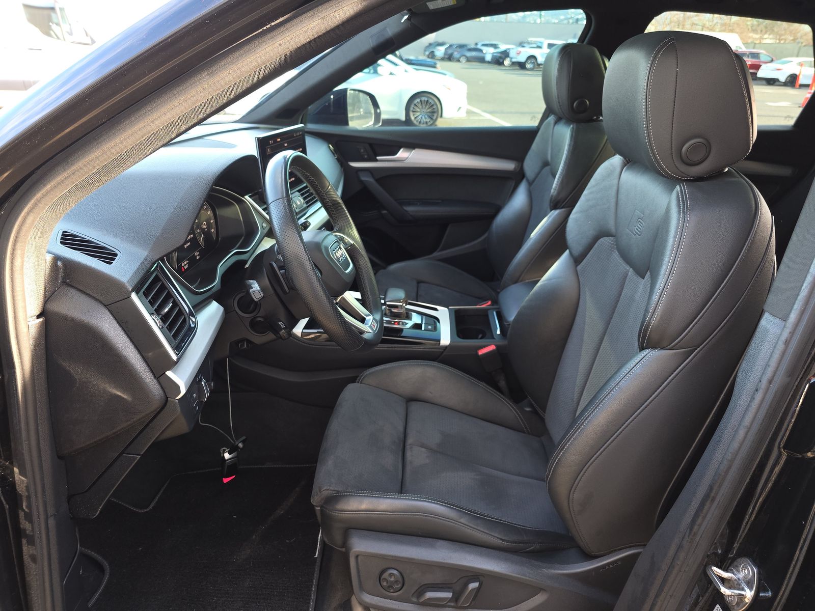 2022 Audi Q5 e Plug-In Hybrid S line Premium Plus AWD